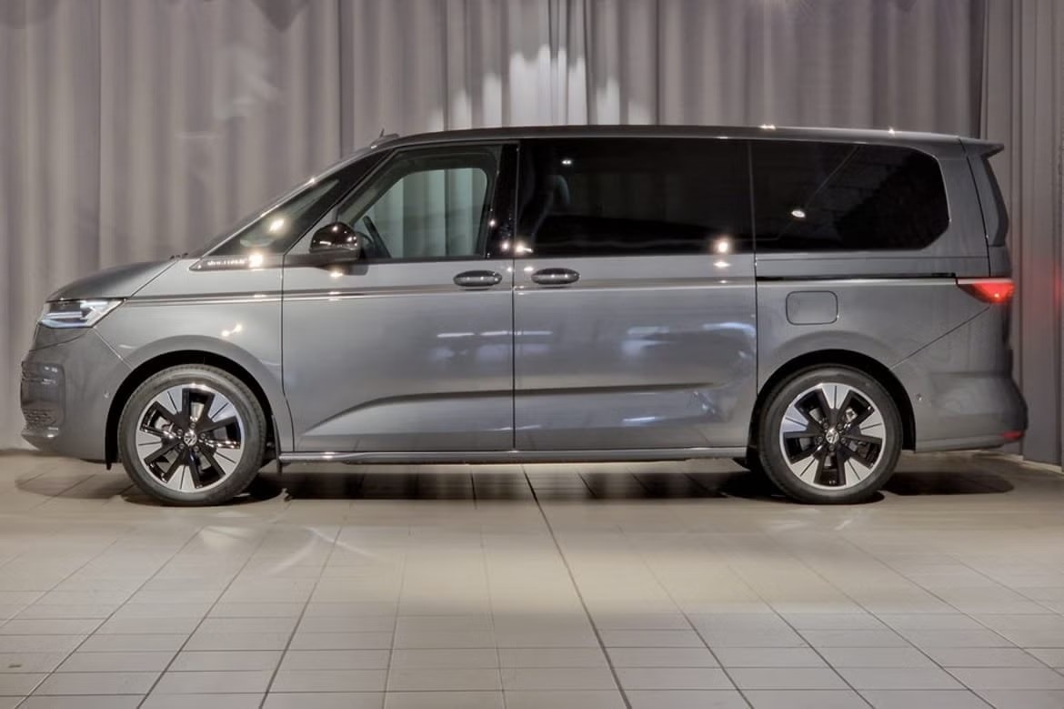 VW Multivan 1.5 eHybrid Style Lang DSG-image-2
