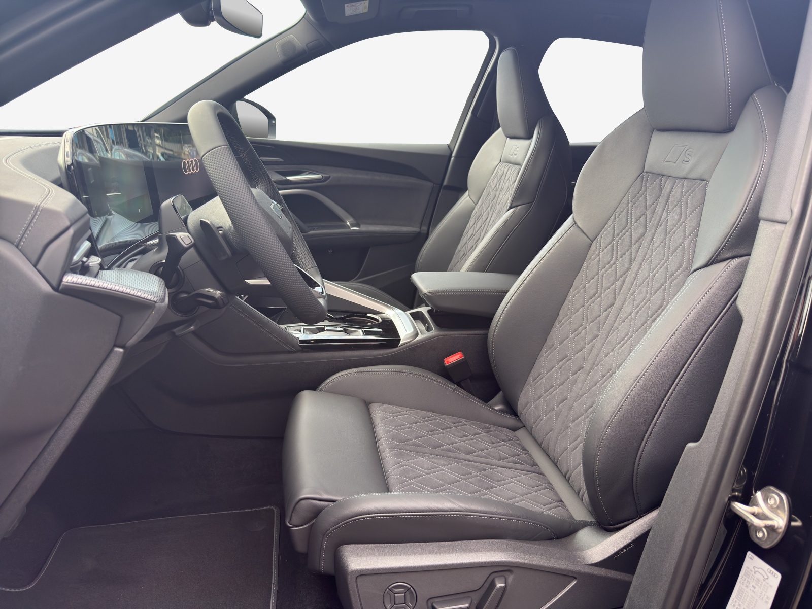 AUDI Q5 TFSI quatto 150 kW S-tronic-image-7