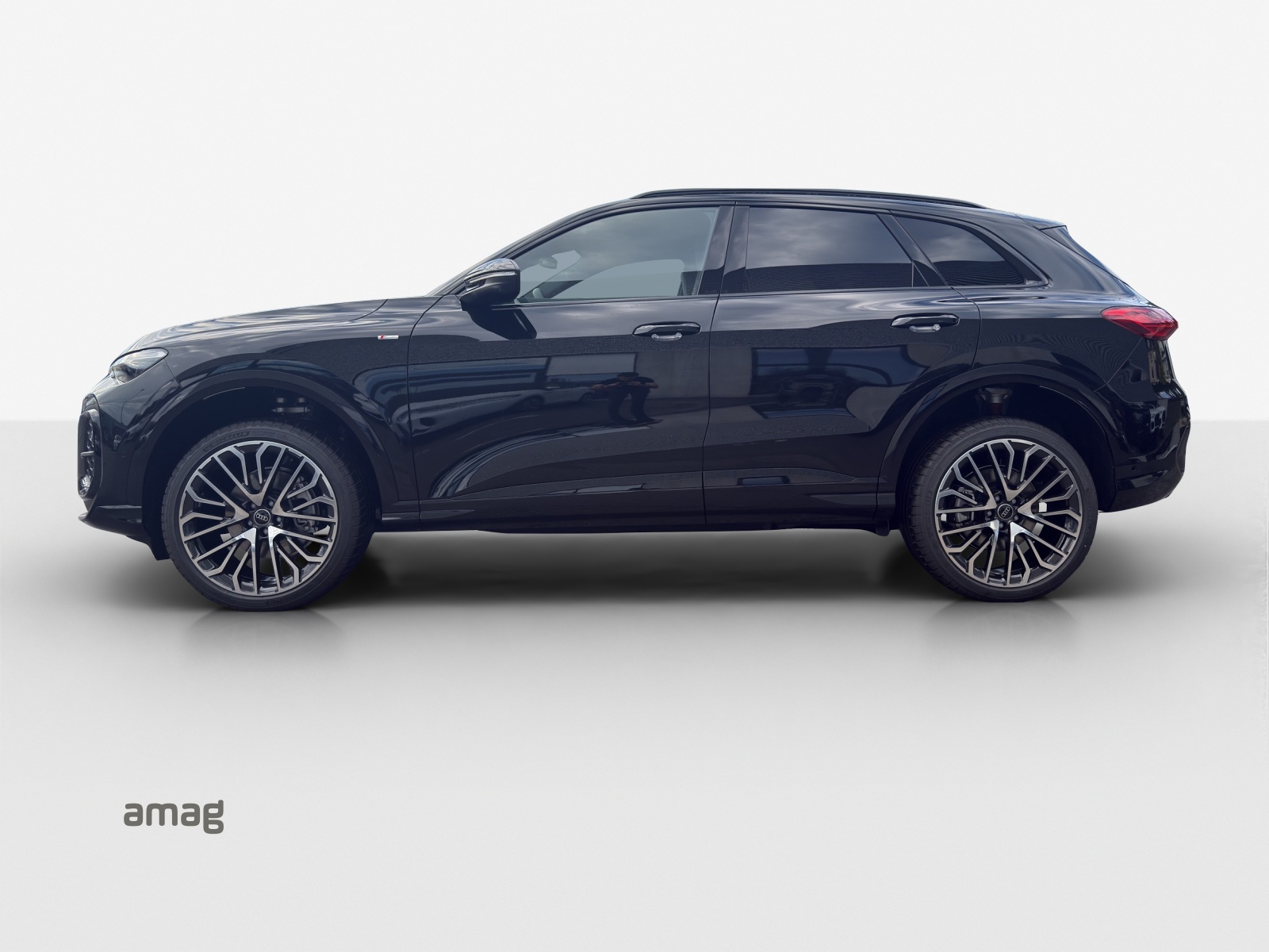AUDI Q5 TFSI quatto 150 kW S-tronic-image-1