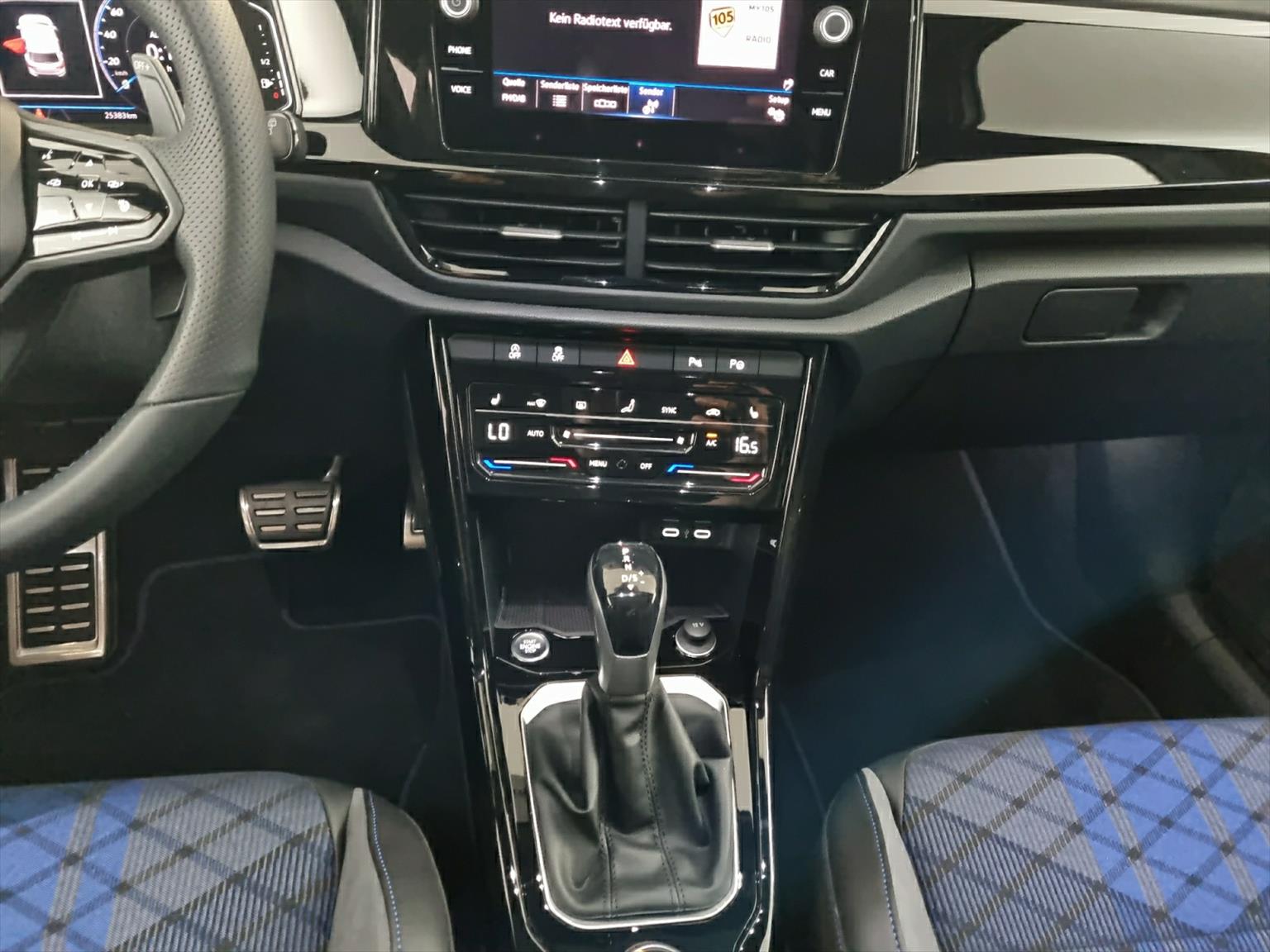 VW T-Roc 2.0 TSI R DSG 4Motion-image-13