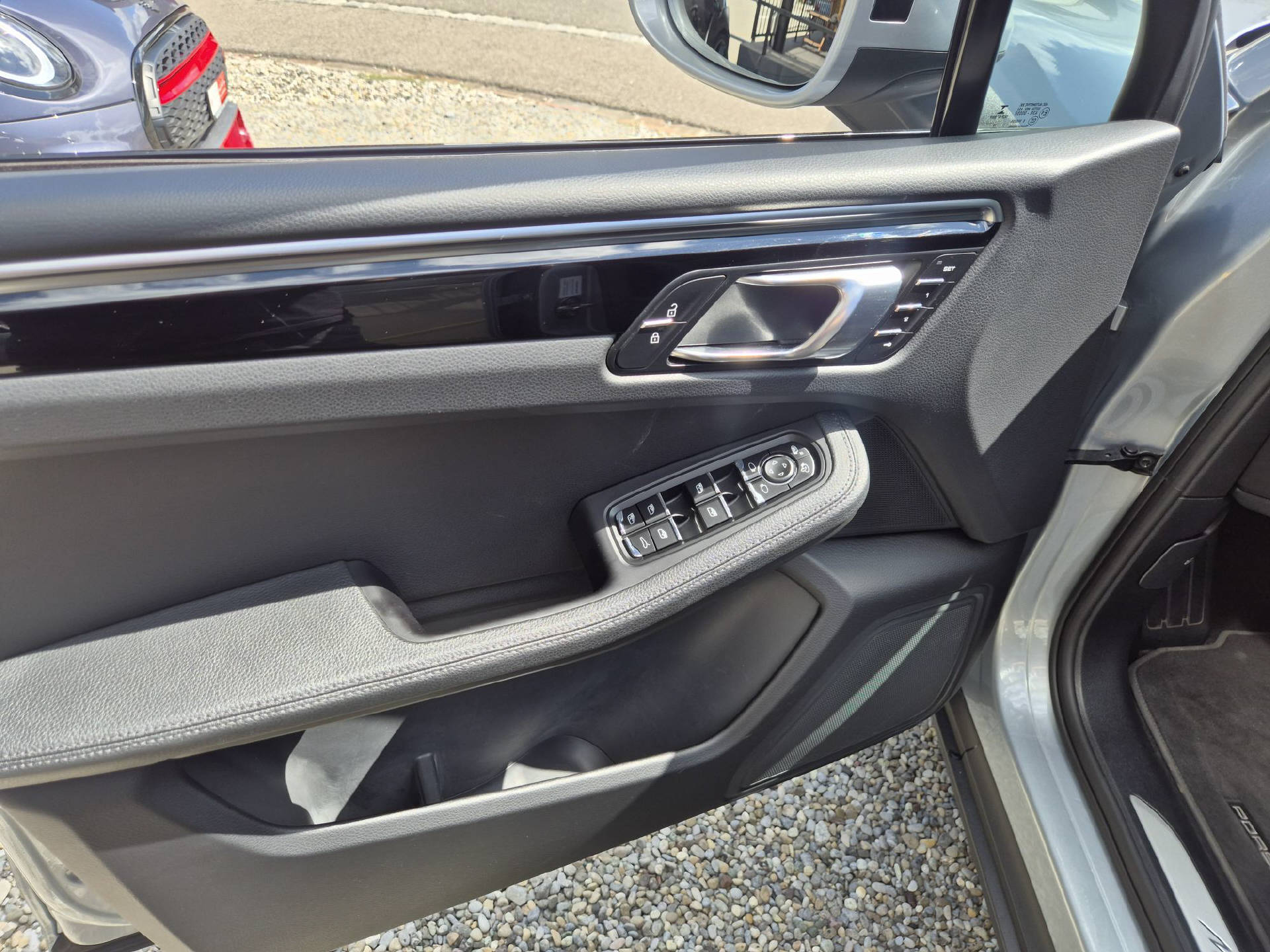 PORSCHE Macan 3.0 V6 S-image-12