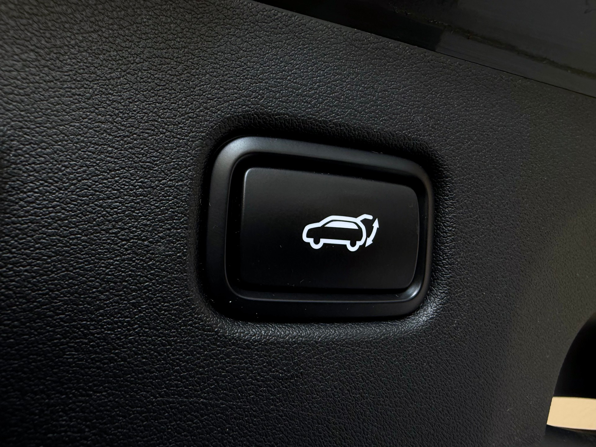 KIA EV6 77.4 kWh-image-28