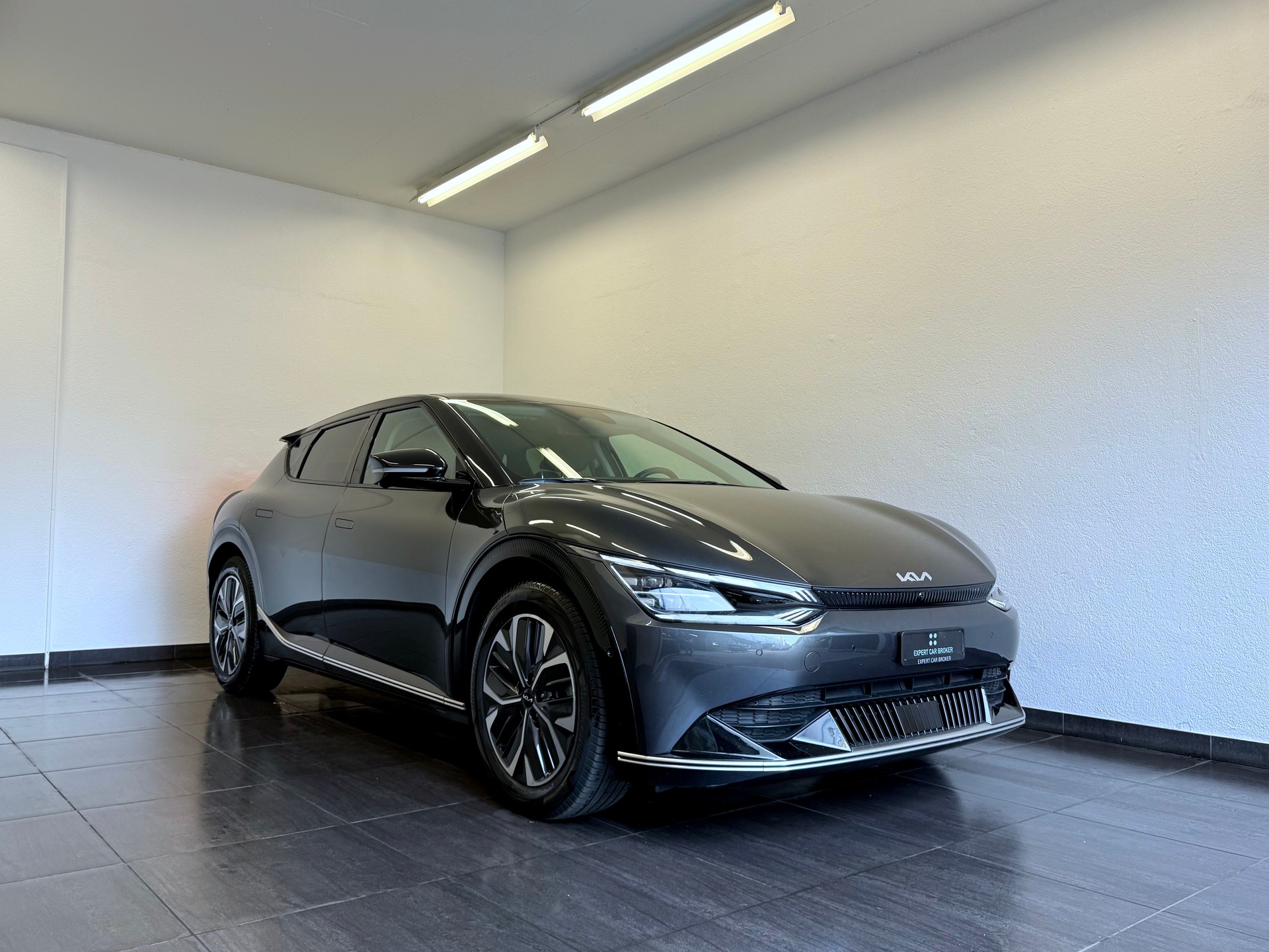 KIA EV6 77.4 kWh-image-1