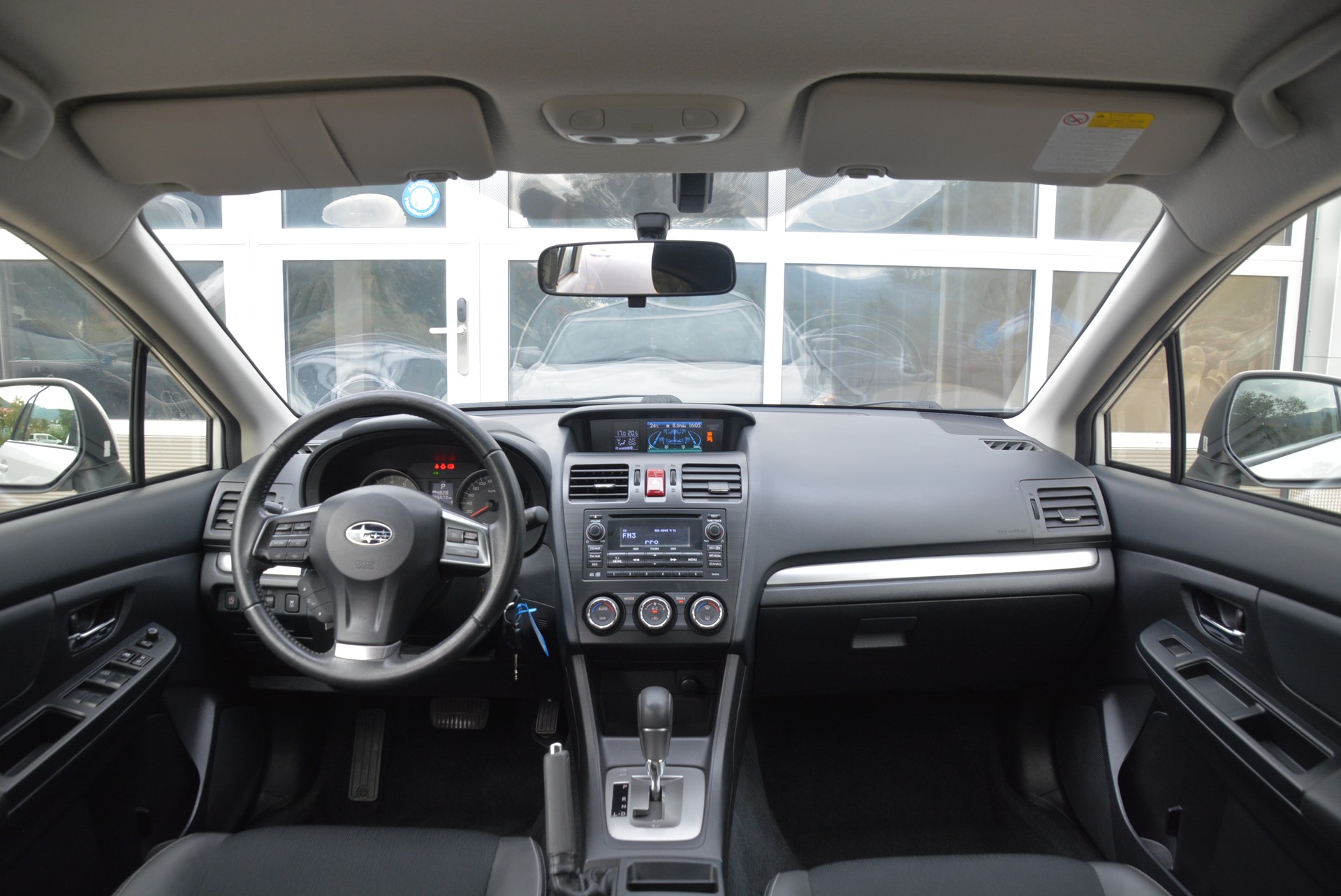 SUBARU Impreza 1.6 Swiss two CVT-image-6