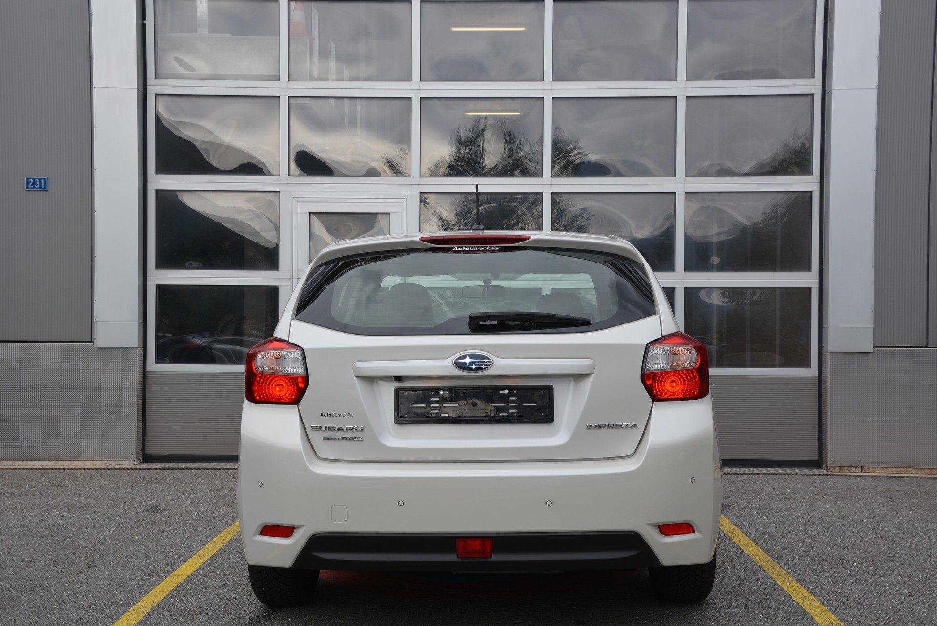 SUBARU Impreza 1.6 Swiss two CVT-image-5