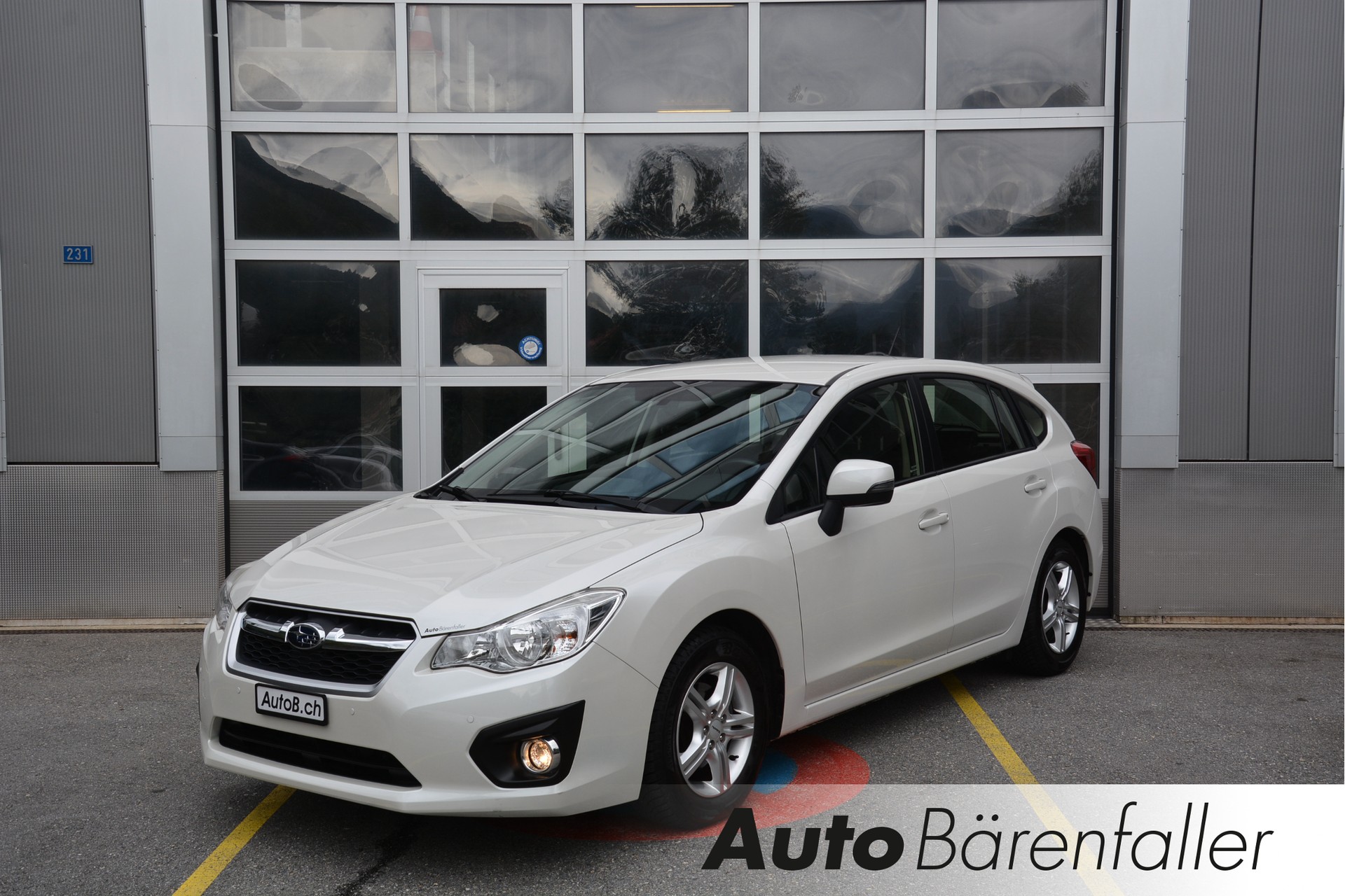 SUBARU Impreza 1.6 Swiss two CVT