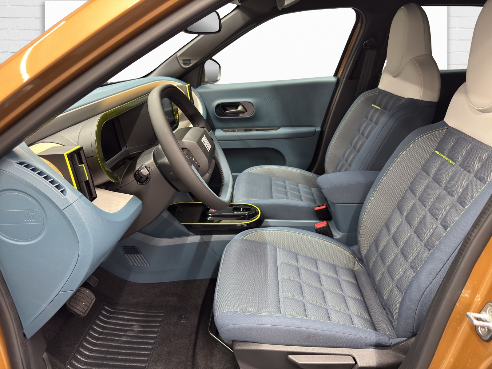 FIAT Grande Panda 1.2 Hybrid La Prima-image-6