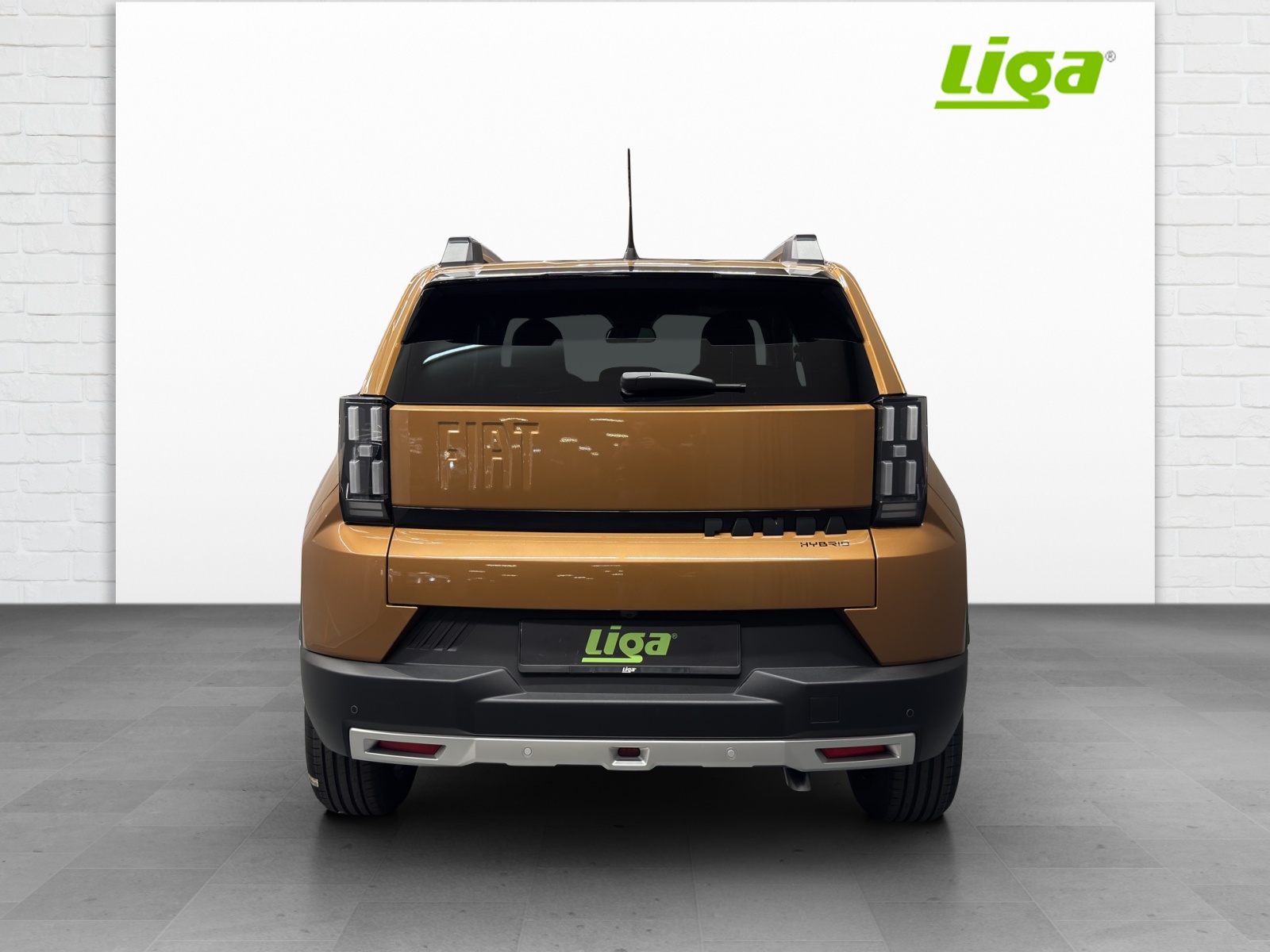 FIAT Grande Panda 1.2 Hybrid La Prima-image-4