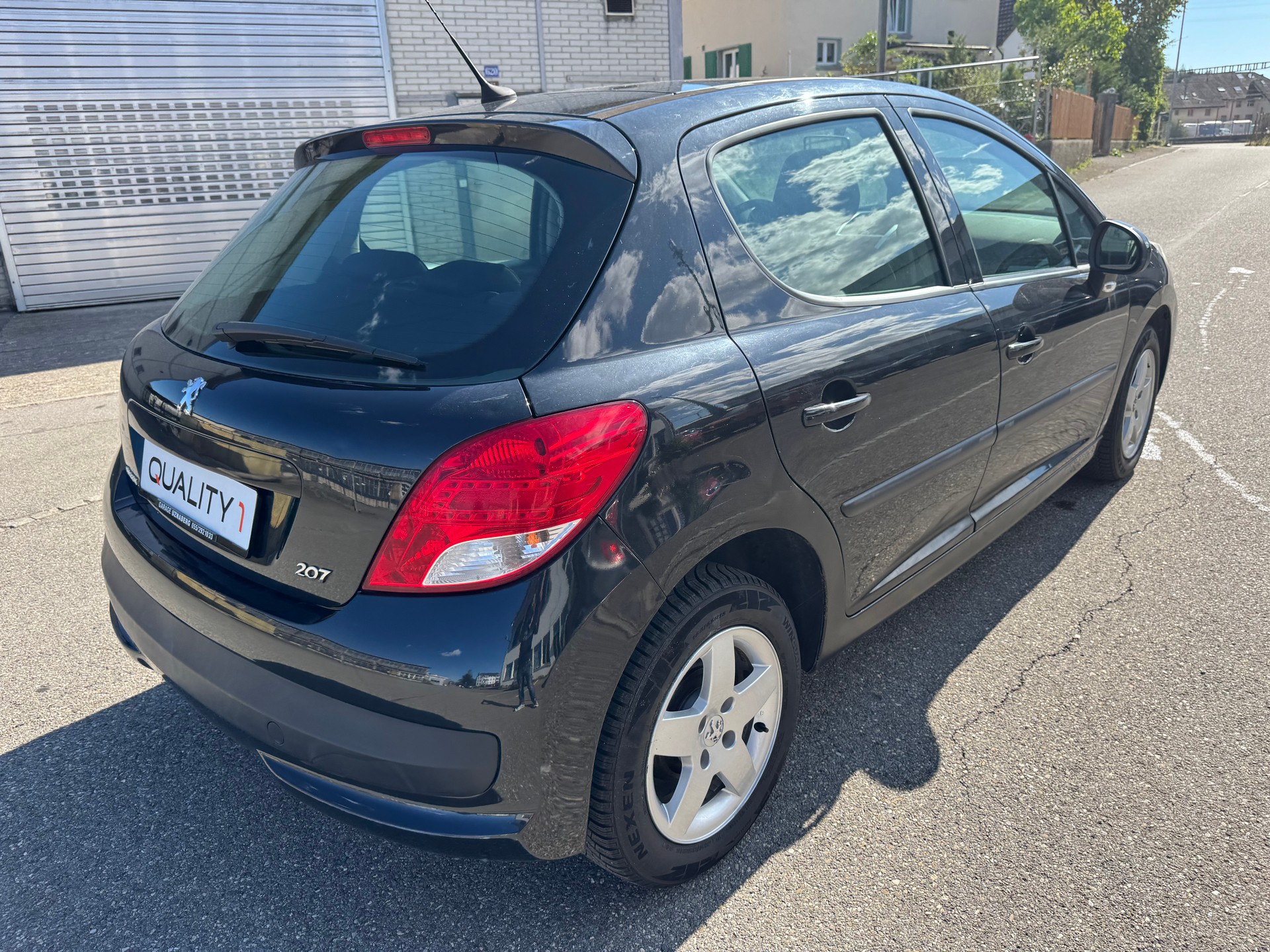 PEUGEOT 207 1.4 16V Sport-image-4