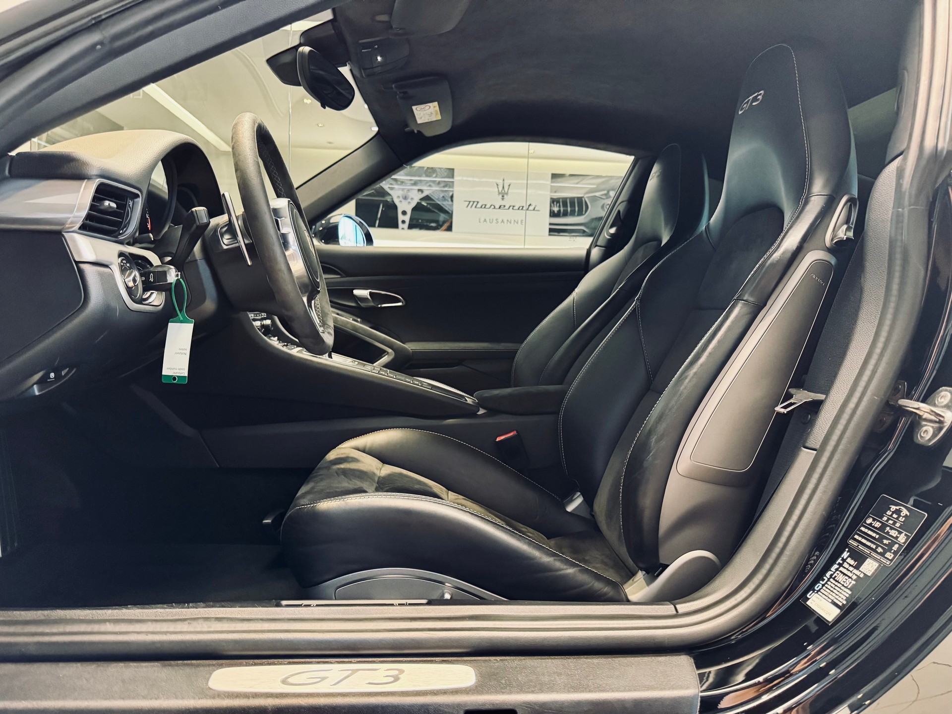 PORSCHE 911 GT3 PDK-image-11