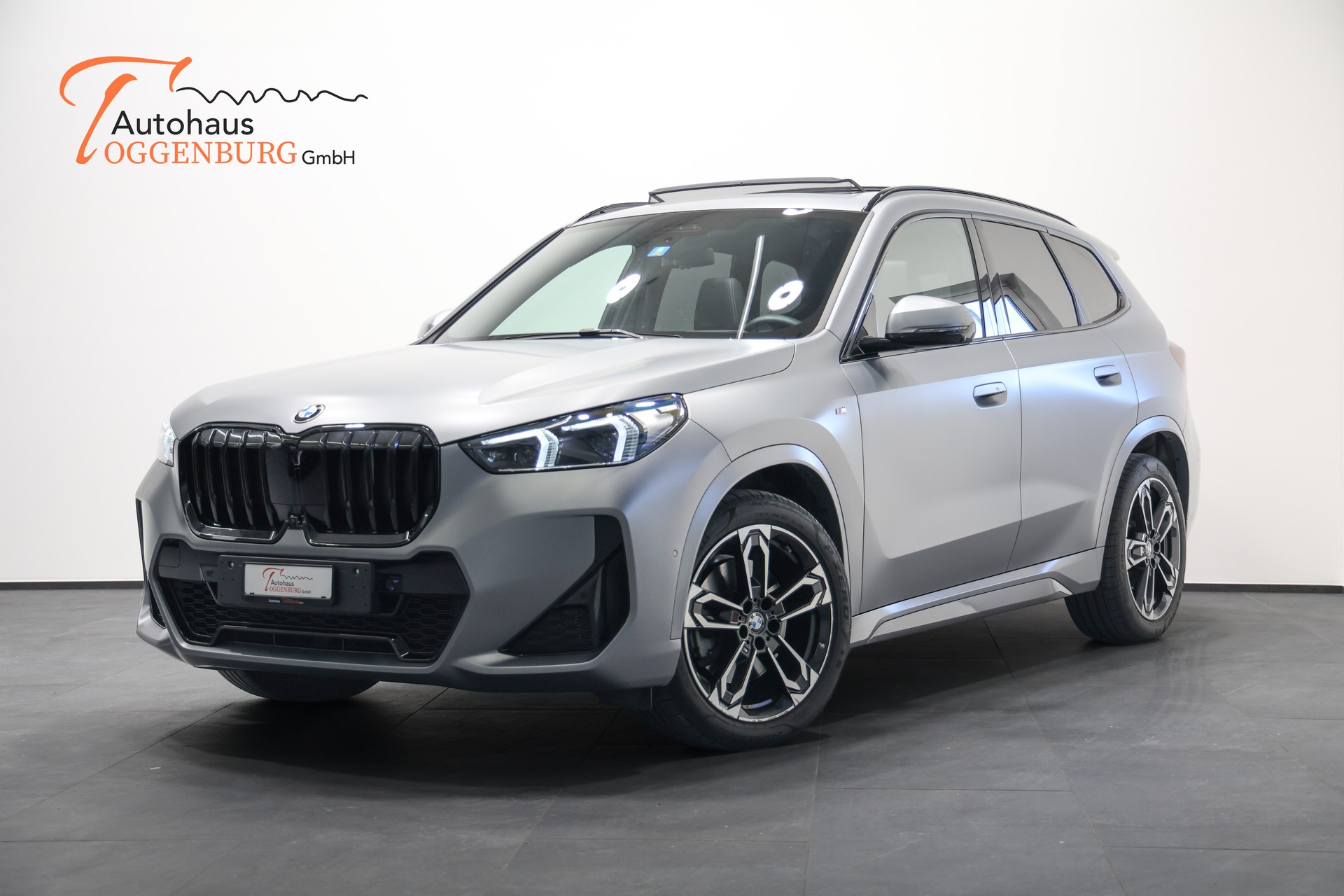 BMW X1 xDrive 23d 48V M Sport *CH-Fahrzeug*Invididual-Grau Matt Lackierung*BMW Garantie bis 10.2027*