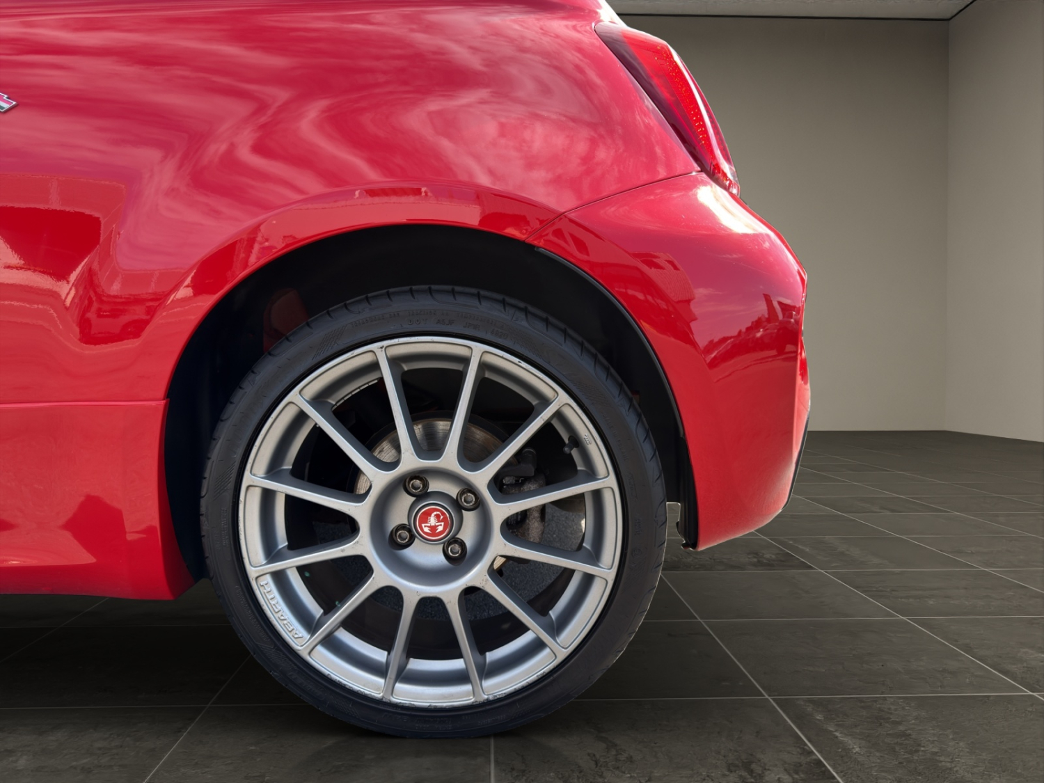 FIAT 595 Abarth 1.4 T-Jet 145-image-22