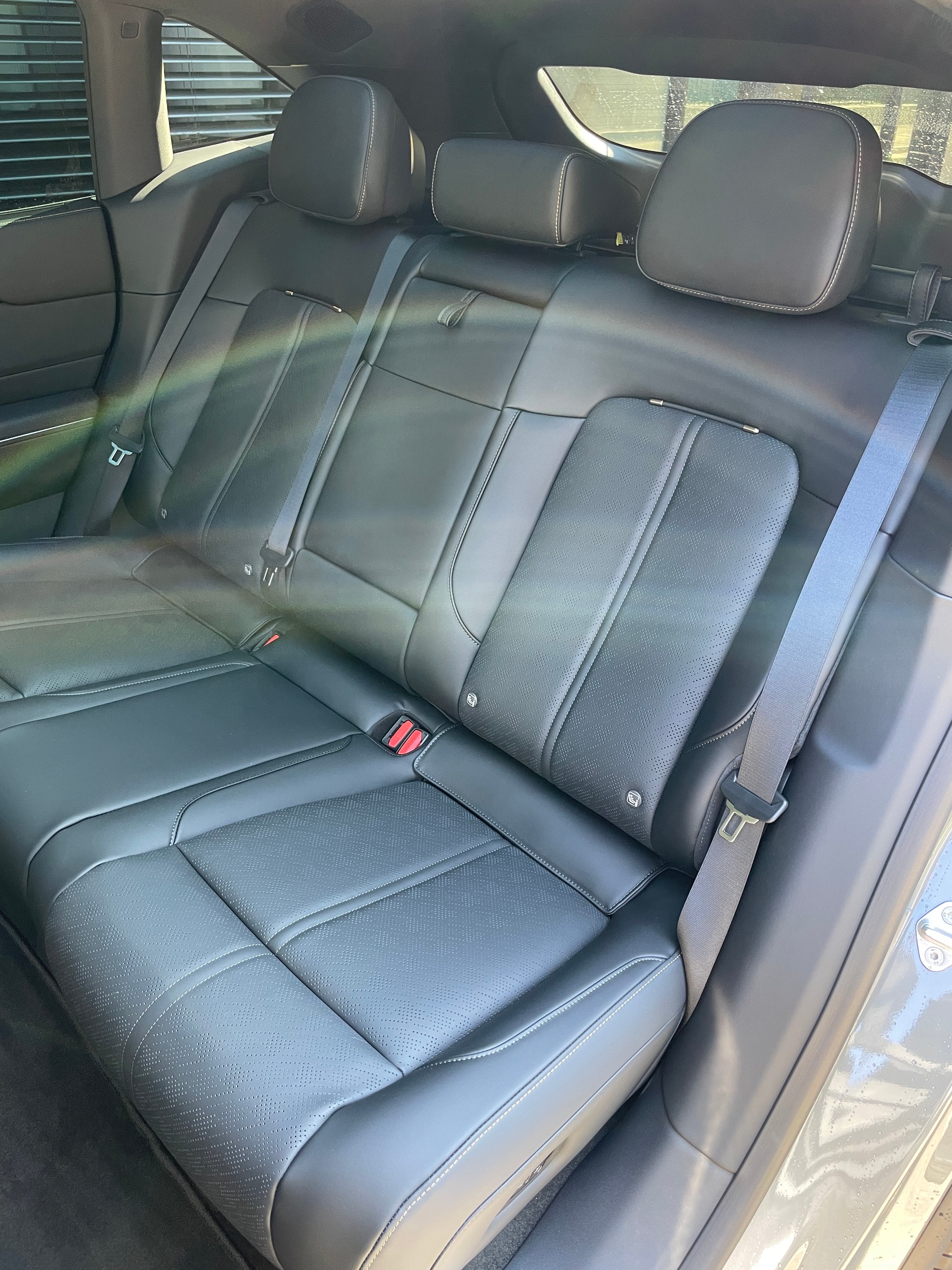 ZEEKR 7X 100kWh Privilege AWD mit Comfort und Cockpitpaket, AHK, Modell 2026-image-14
