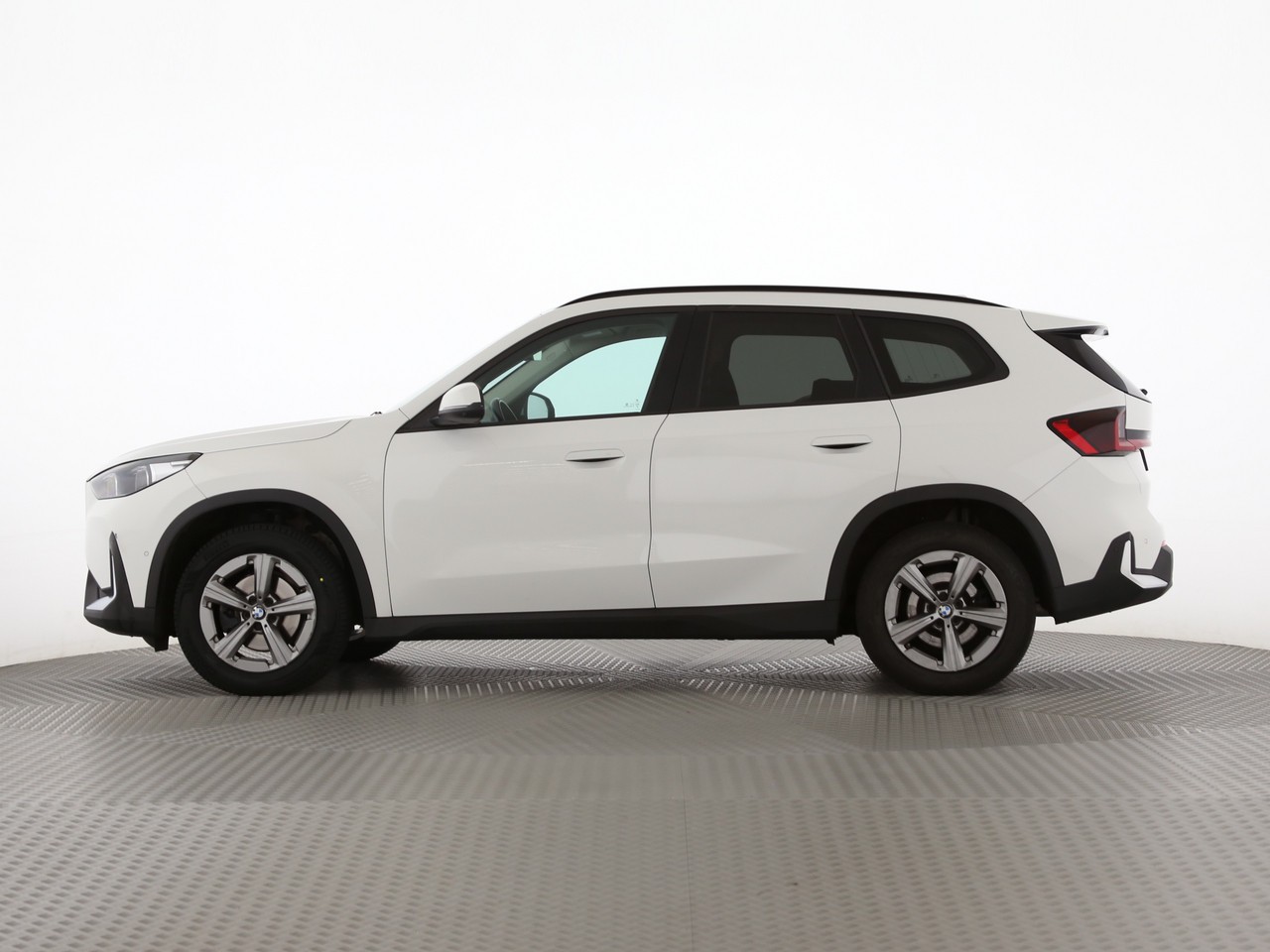 BMW 20d xDrive-image-1
