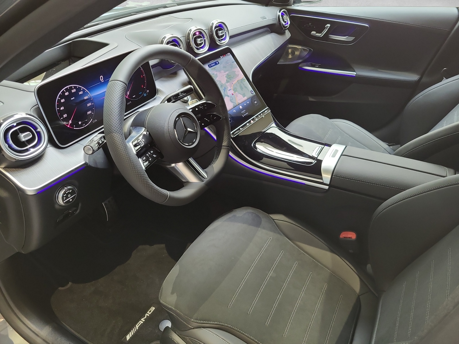 MERCEDES-BENZ C 220 d 4M AMG T Swiss Star S206 T-image-10