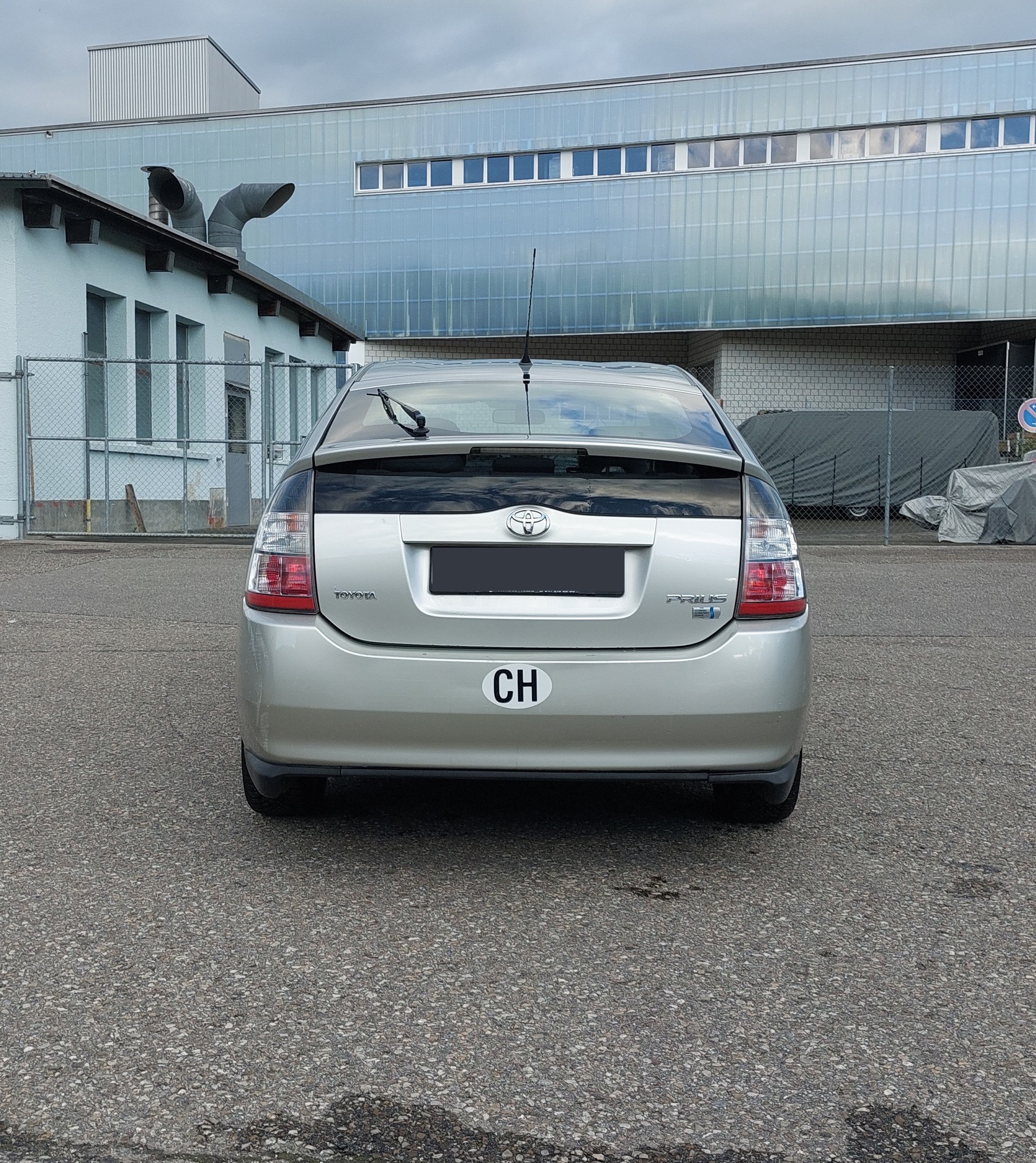 TOYOTA Prius 1.5 16V Hybrid-image-6