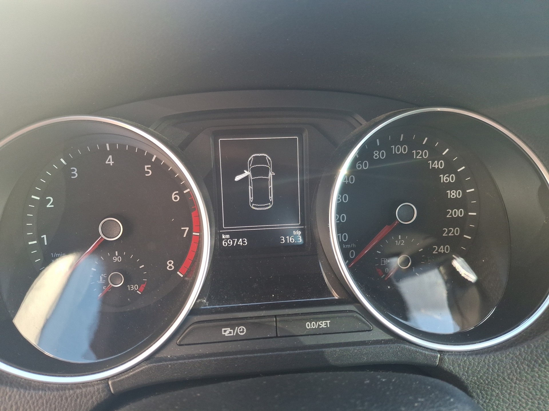 VW Polo 1.0 TSI BMT Allstar-image-11