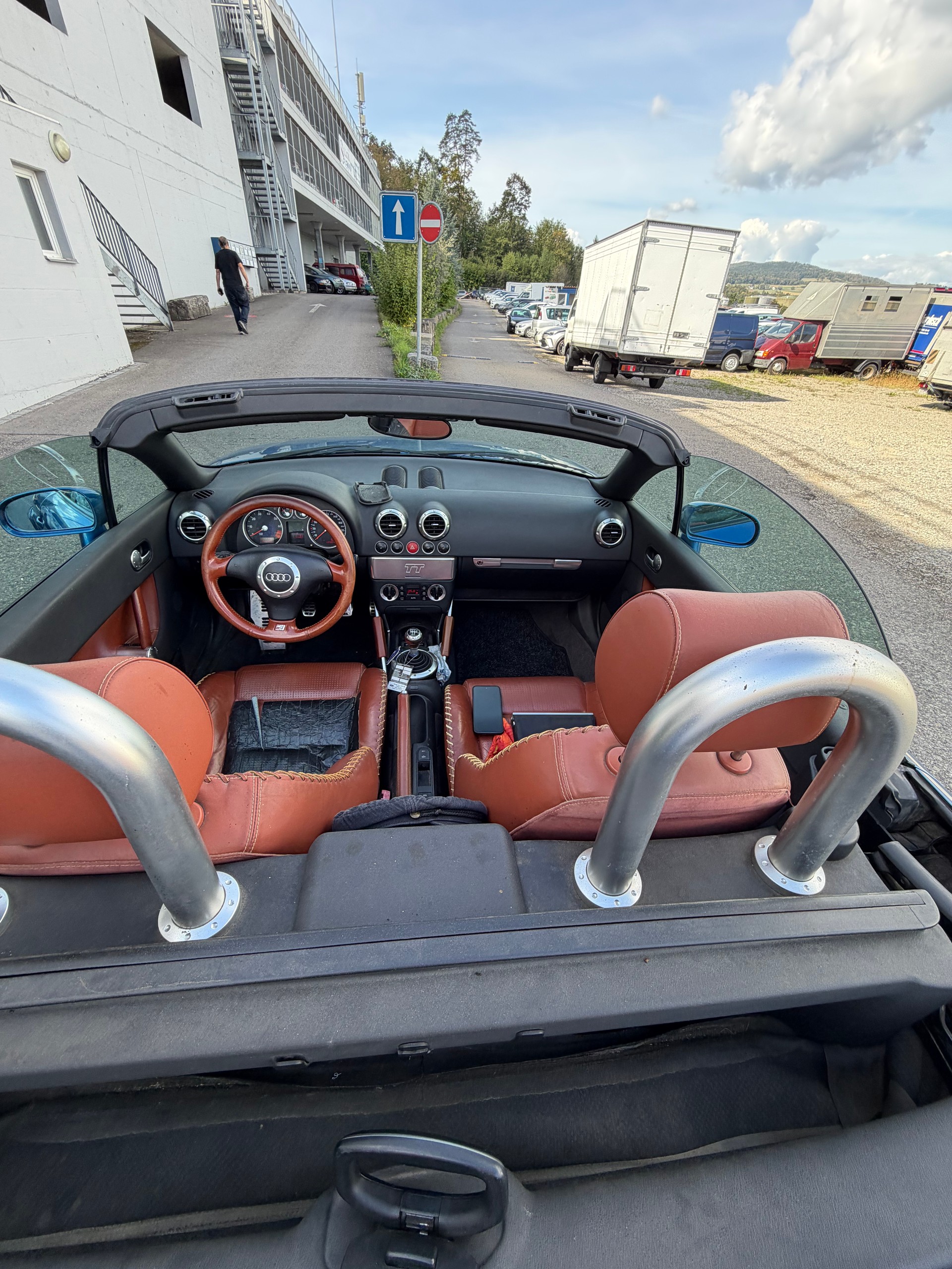 AUDI TT Roadster 1.8 T-image-8