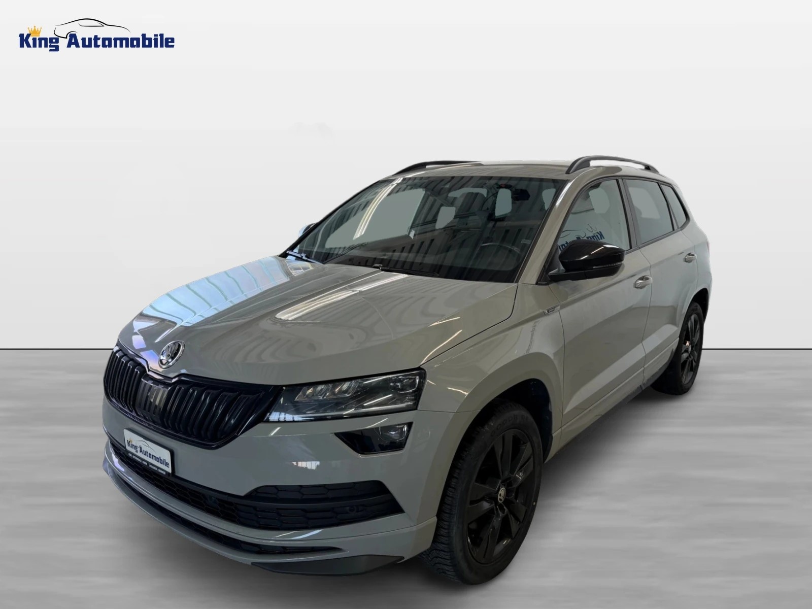SKODA Karoq 2.0 TSI SportLine 4x4 DSG | CH-Auto | Aus 1-Hand | Frisch MFK | RF-Kamera-showroom-element-1