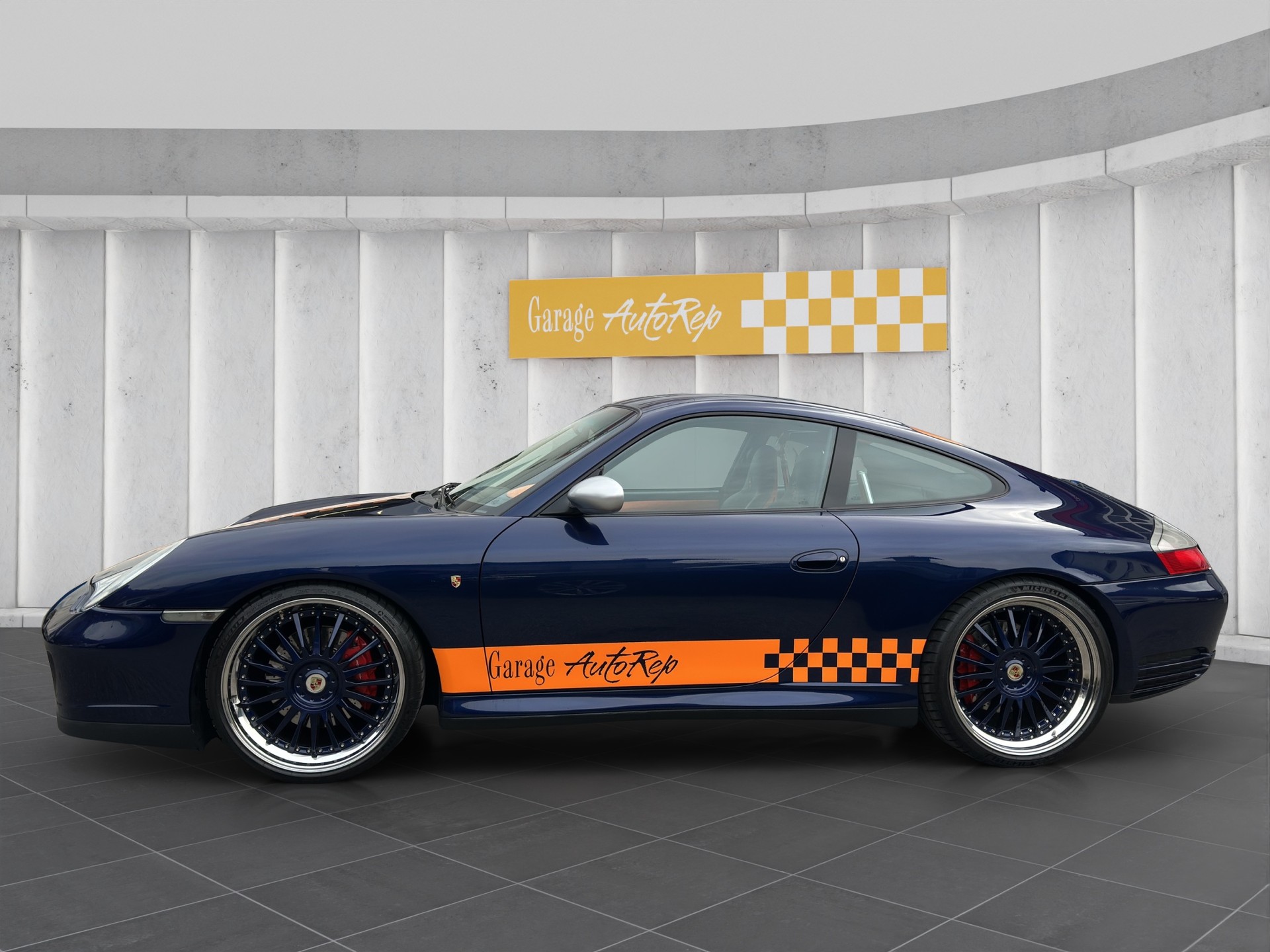 PORSCHE 911 Carrera 4 S-image-3