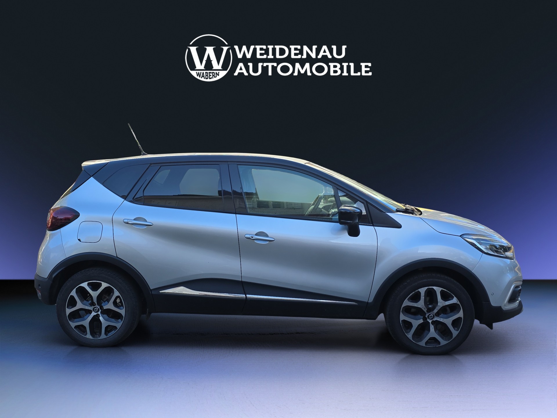 RENAULT Captur 1.2 T 16V Intens-image-6