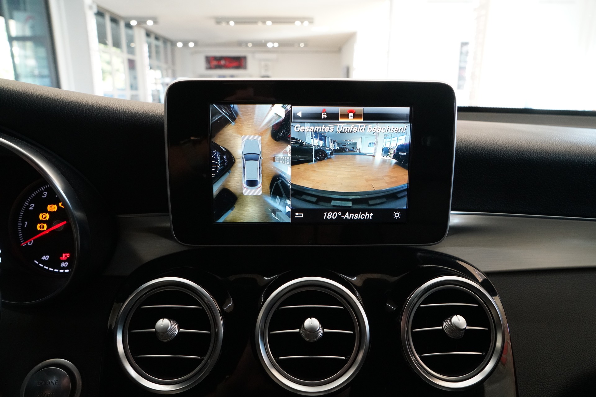 MERCEDES-BENZ GLC Coupé 250 AMG Line 4Matic 9G-Tronic-image-14