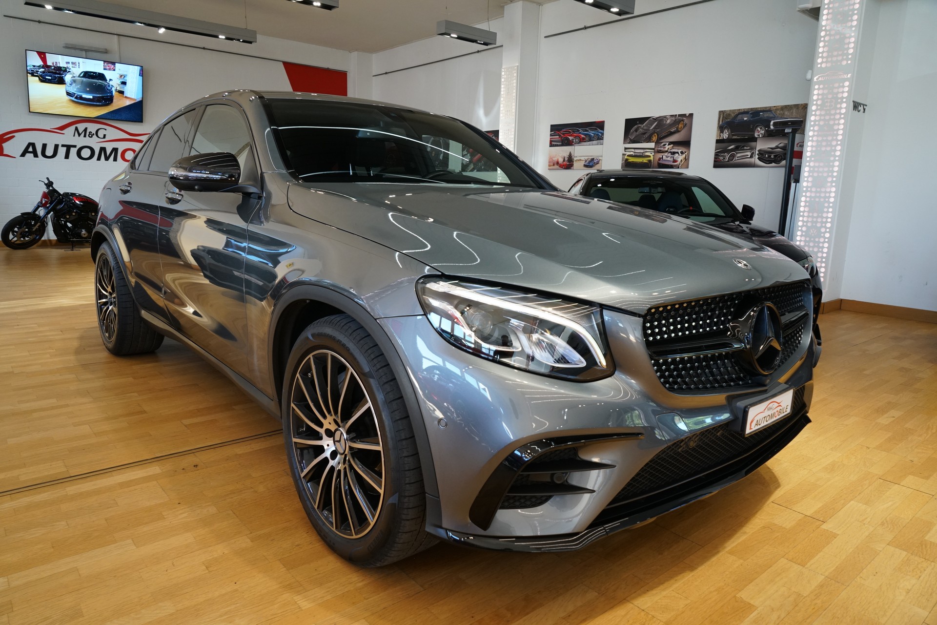 MERCEDES-BENZ GLC Coupé 250 AMG Line 4Matic 9G-Tronic-image-2