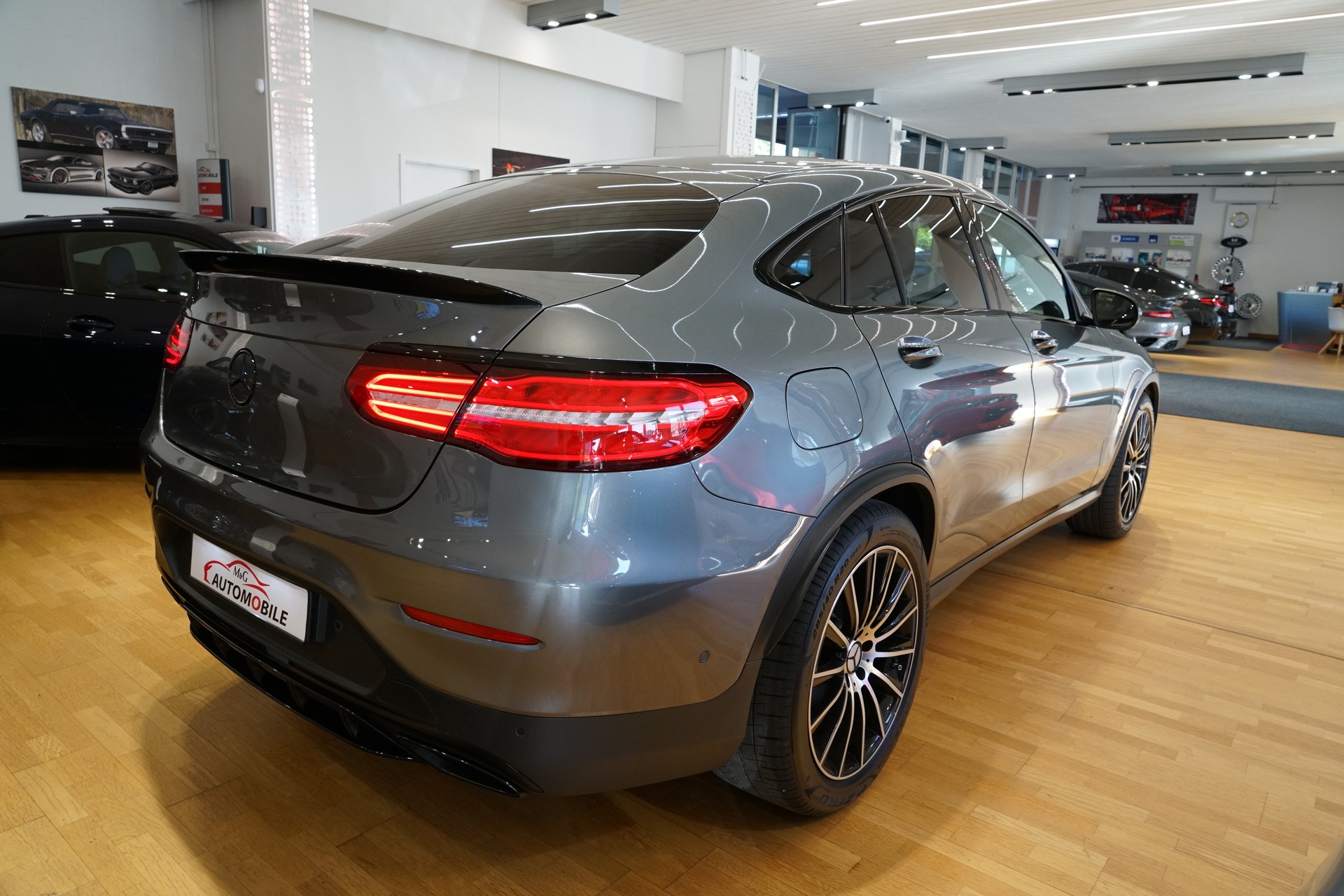 MERCEDES-BENZ GLC Coupé 250 AMG Line 4Matic 9G-Tronic-image-5