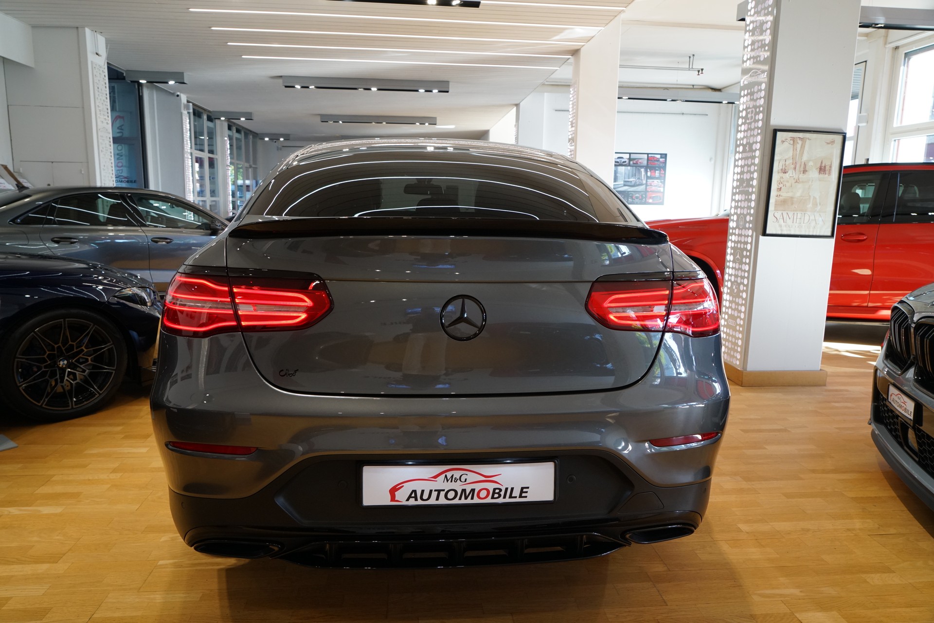 MERCEDES-BENZ GLC Coupé 250 AMG Line 4Matic 9G-Tronic-image-4