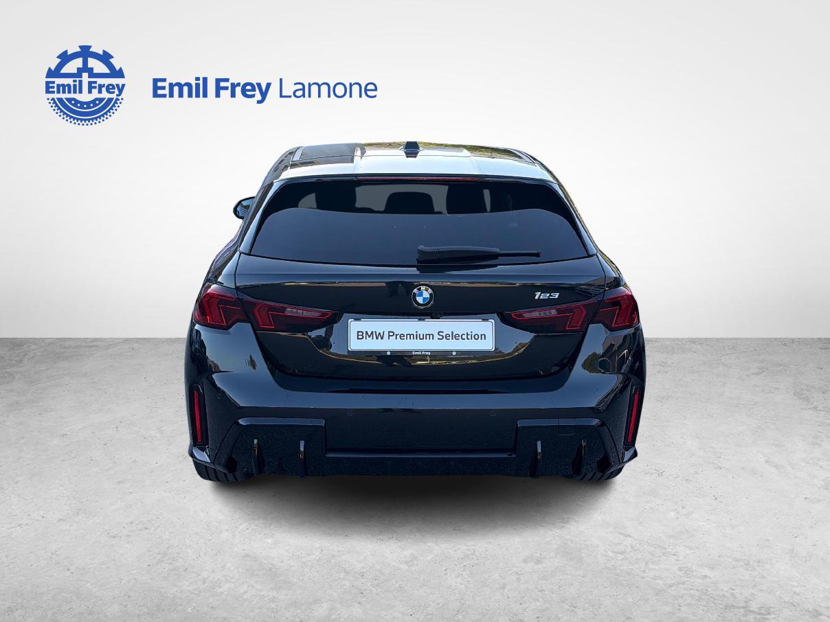 BMW 1er Reihe F70 123 xDrive-image-4