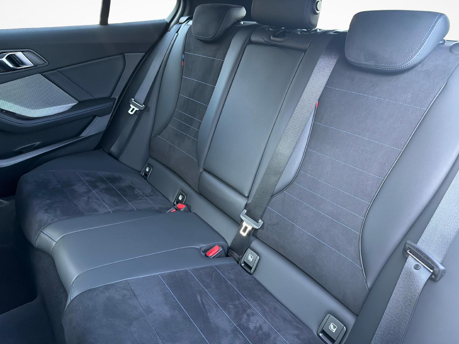BMW 1er Reihe F70 123 xDrive-image-19