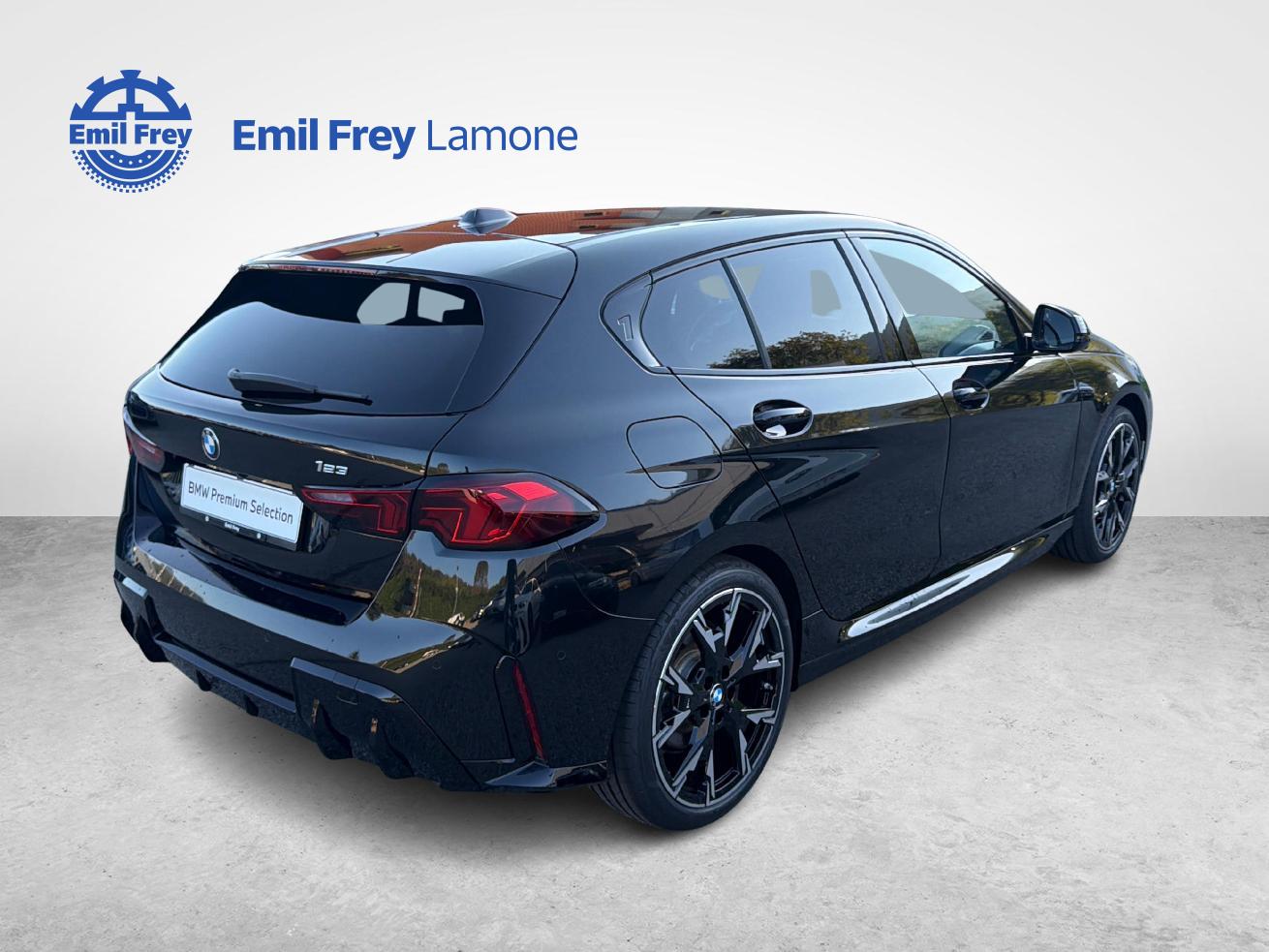 BMW 1er Reihe F70 123 xDrive-image-5