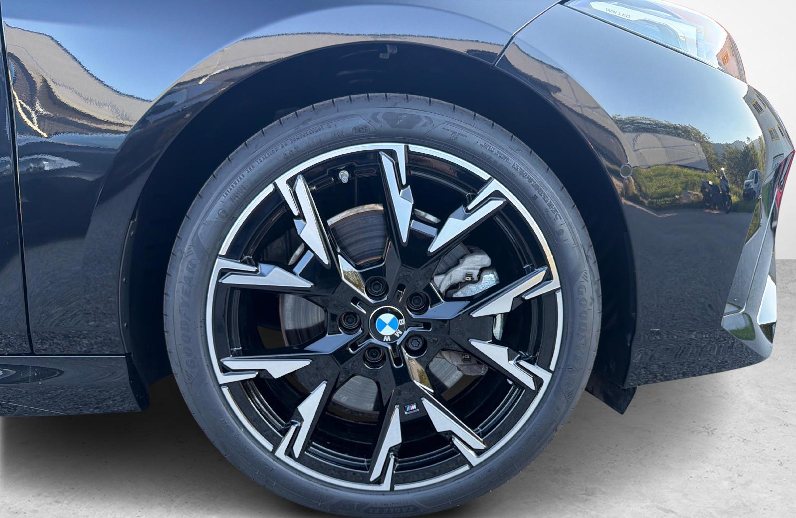 BMW 1er Reihe F70 123 xDrive-image-9