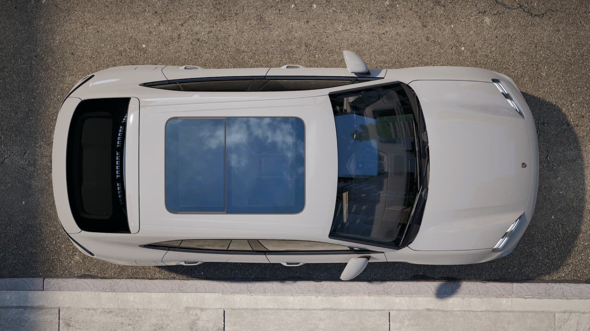 PORSCHE Macan Turbo-image-4