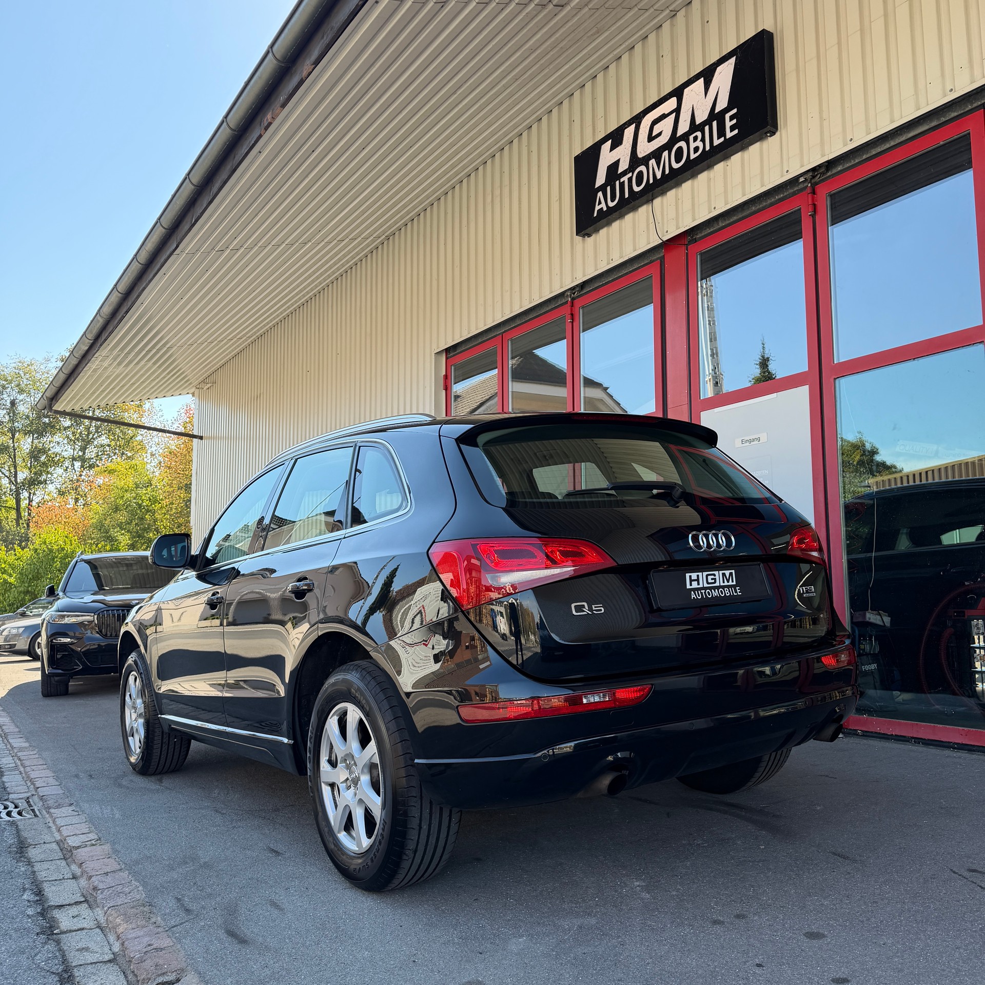 AUDI Q5 2.0 TFSI quattro-image-3