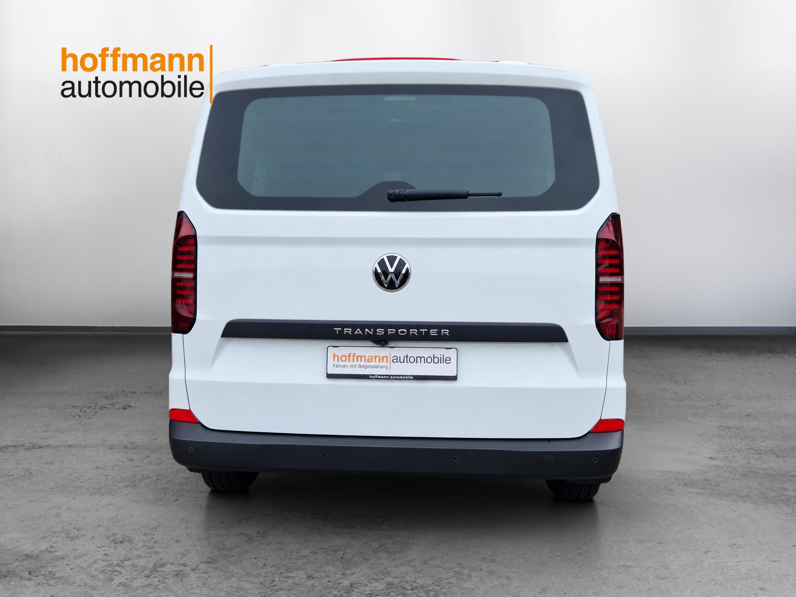 VW Transporter 2.0 TDI Automat-image-4
