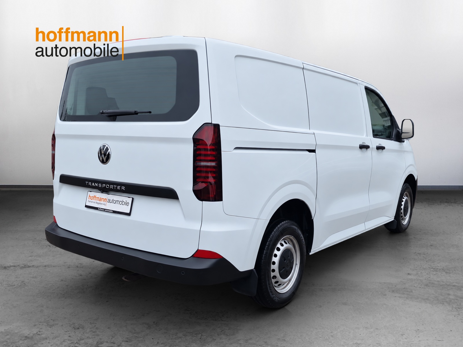 VW Transporter 2.0 TDI Automat-showroom-element-3