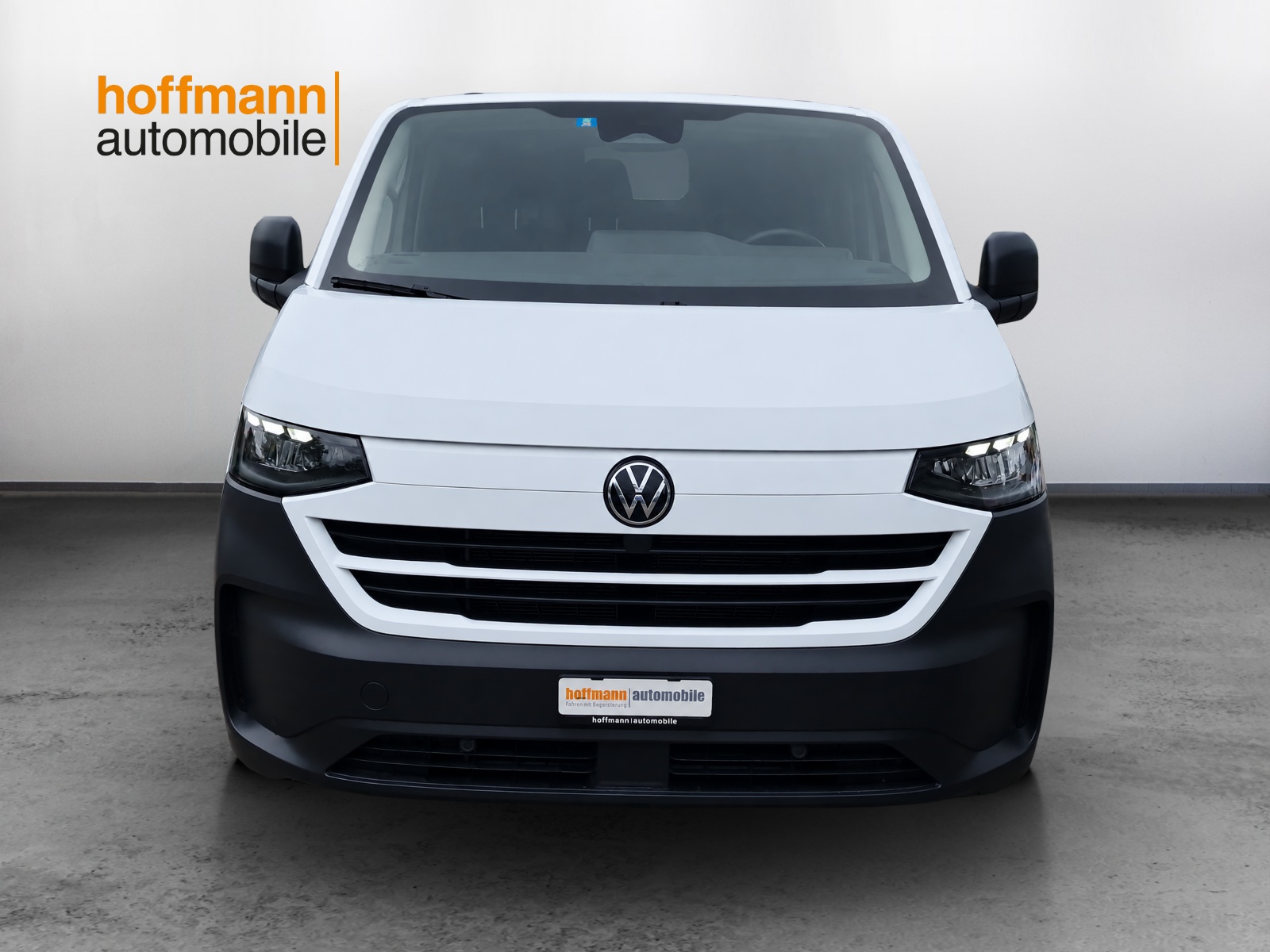VW Transporter 2.0 TDI Automat-showroom-element-1