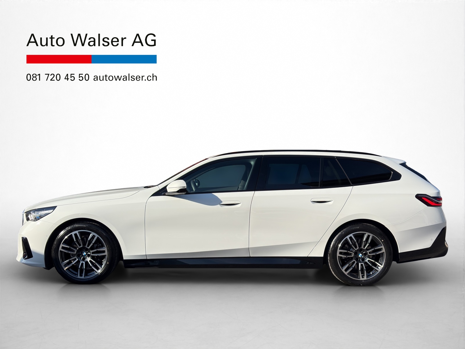 BMW 520d xDrive Touring-image-1