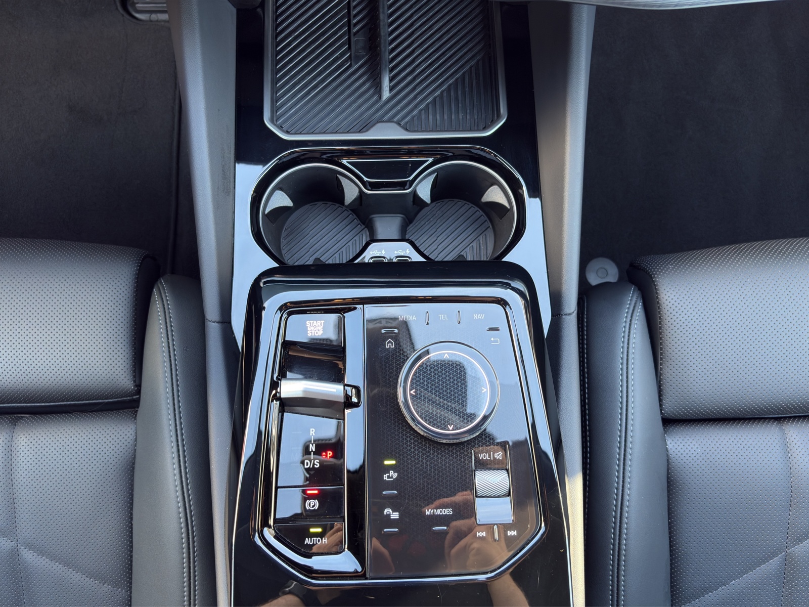 BMW 520d xDrive Touring-image-17