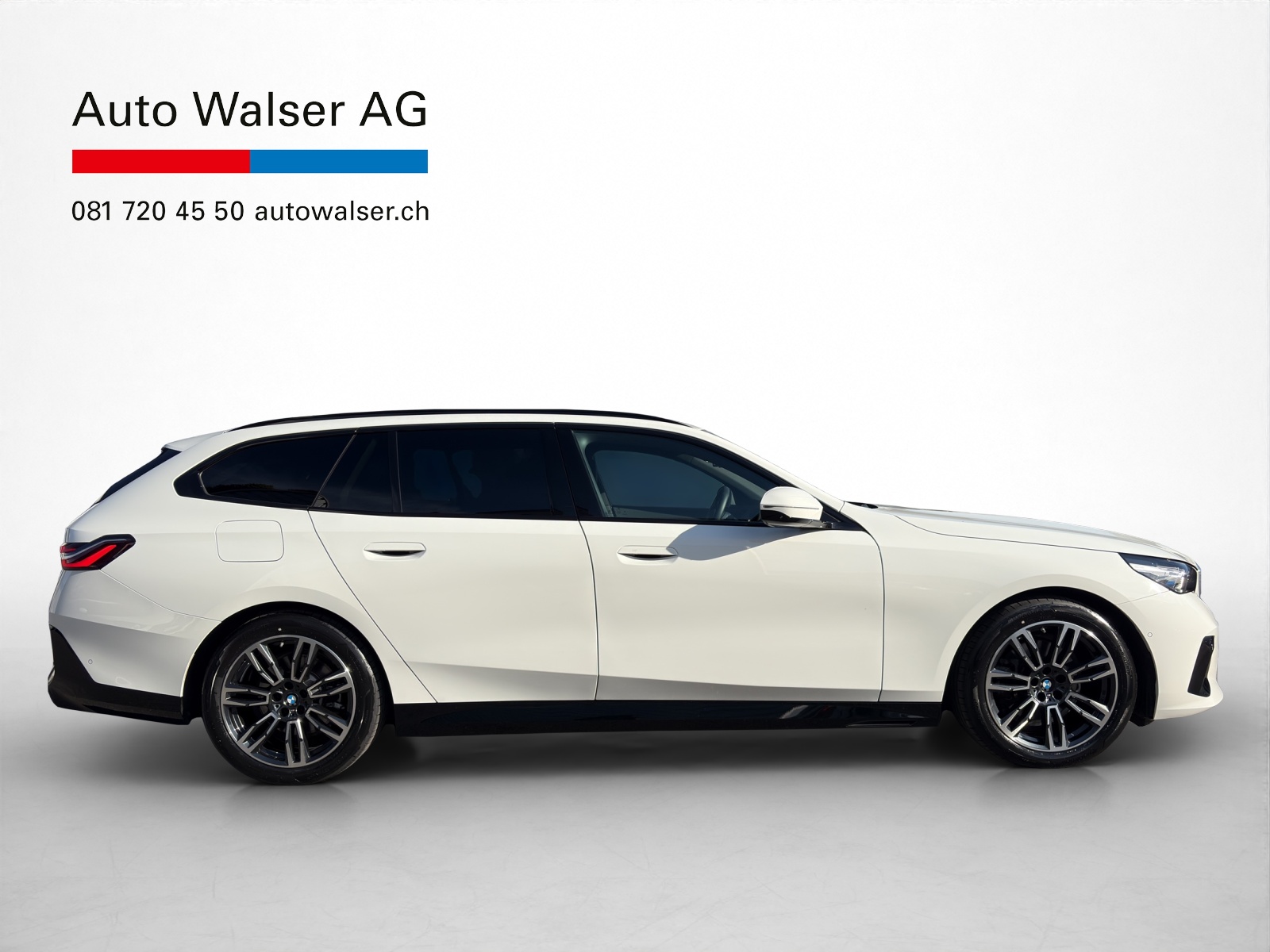 BMW 520d xDrive Touring-image-5
