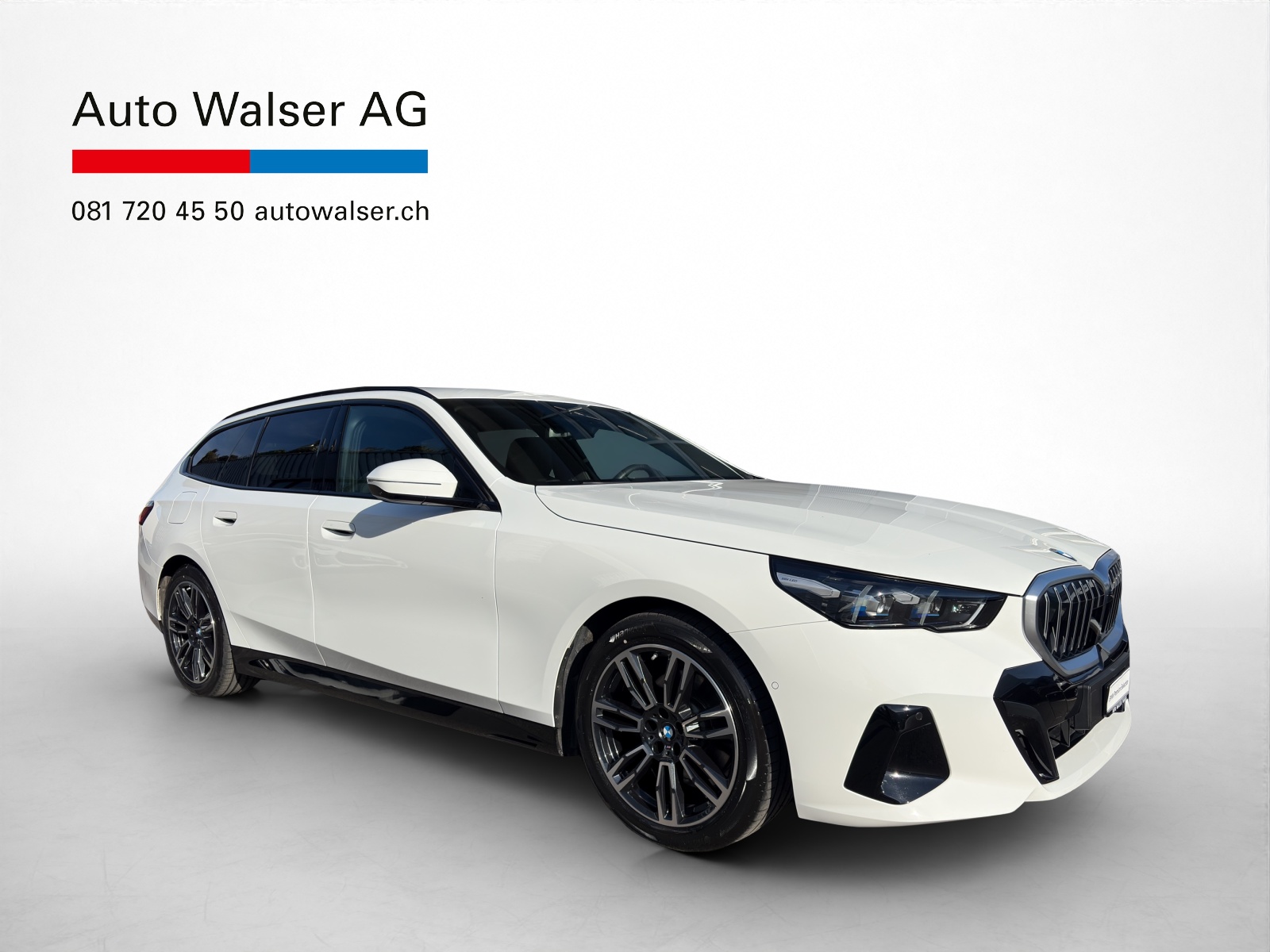 BMW 520d xDrive Touring-image-6