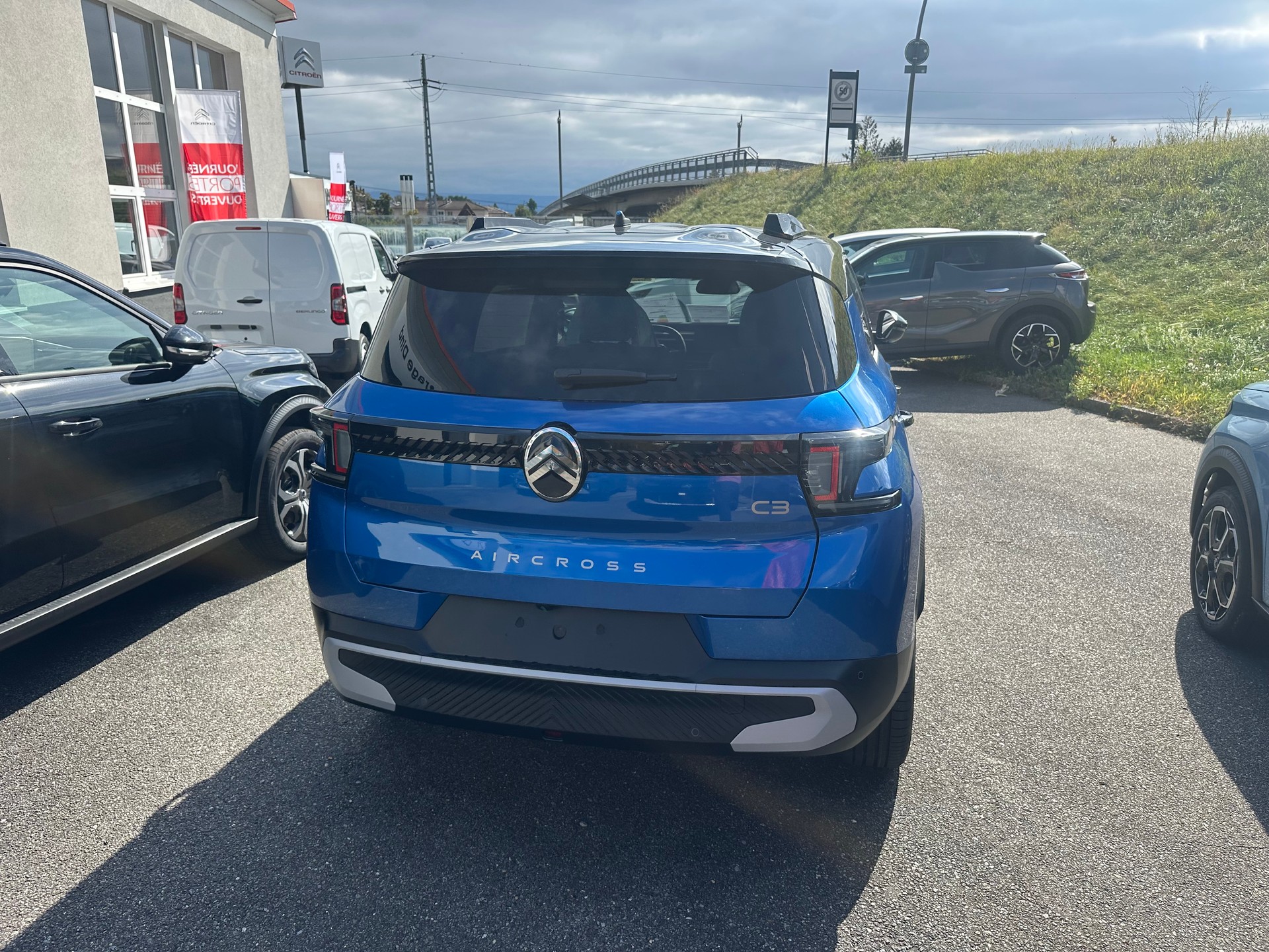 CITROEN C3 Aircross 1.2 MHEV Max-image-5