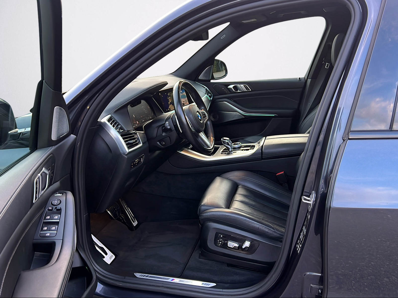 BMW X5 xDrive 48V 30d M Sport Steptronic-image-9