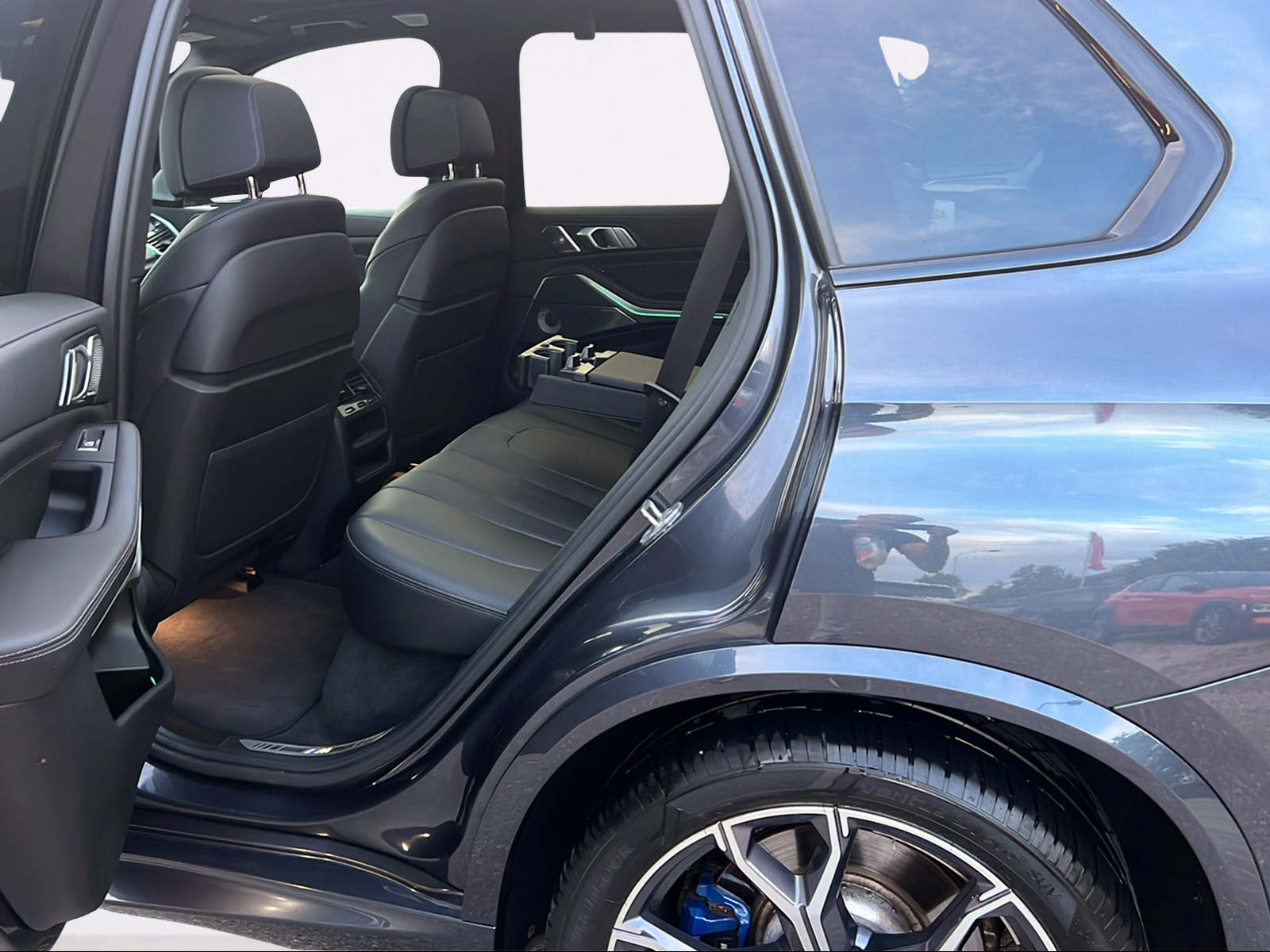 BMW X5 xDrive 48V 30d M Sport Steptronic-image-12