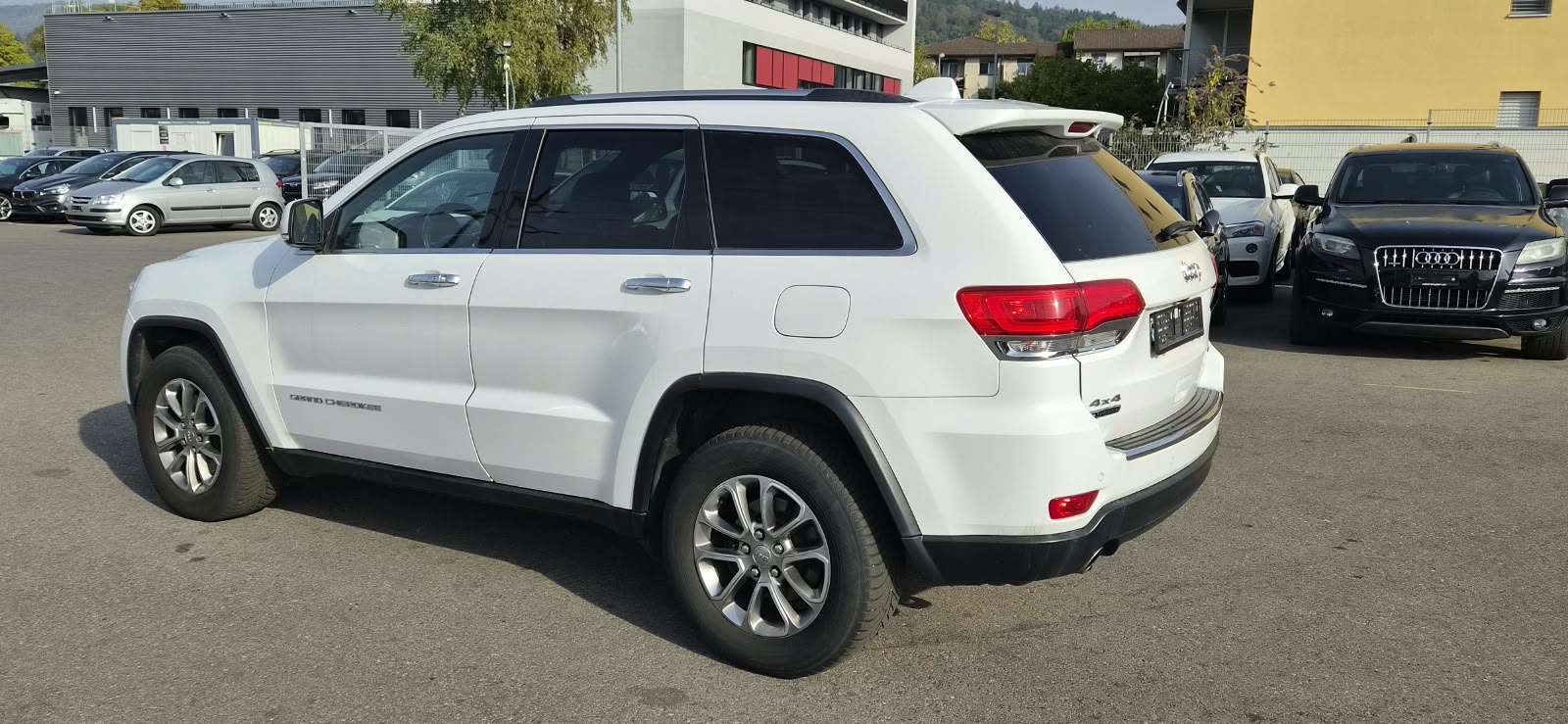 JEEP Grand Cherokee 3.0 CRD Limited Automatic-image-2