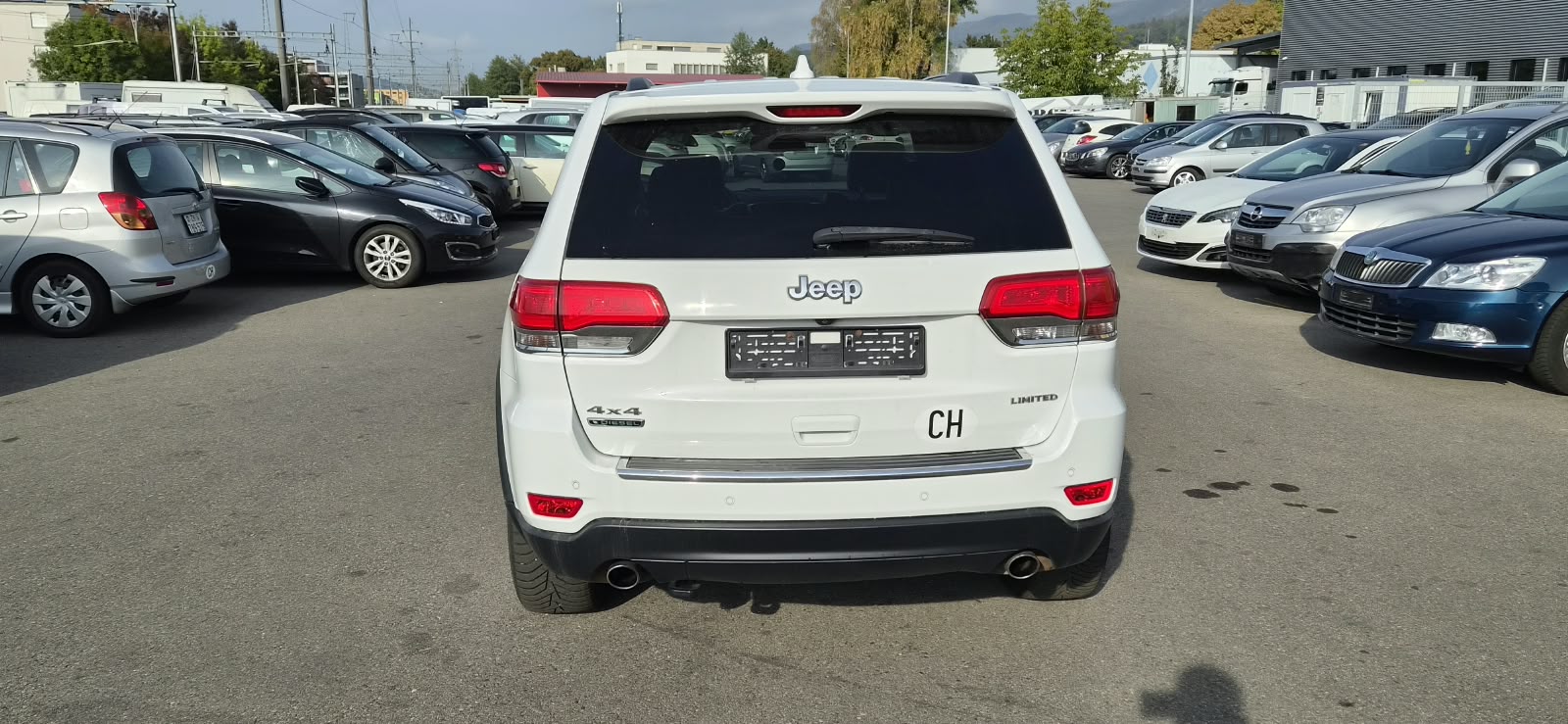 JEEP Grand Cherokee 3.0 CRD Limited Automatic-image-6