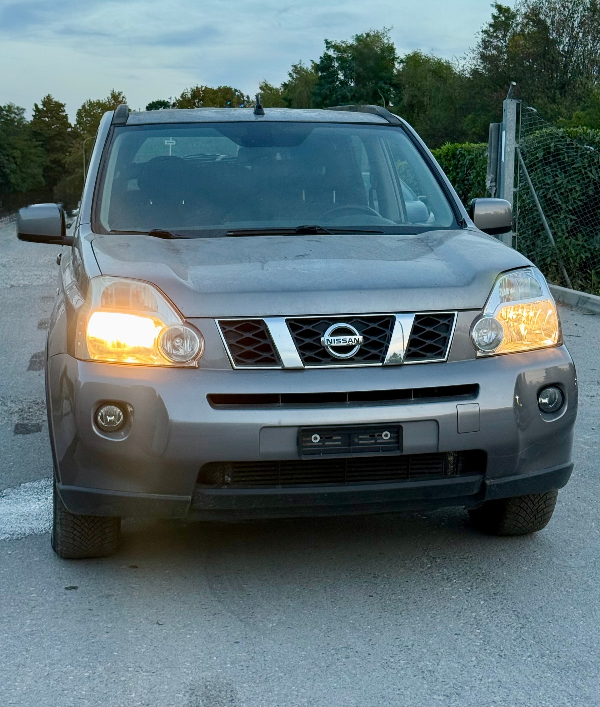 NISSAN X-Trail 2.0 dCi 16V SE-image-1