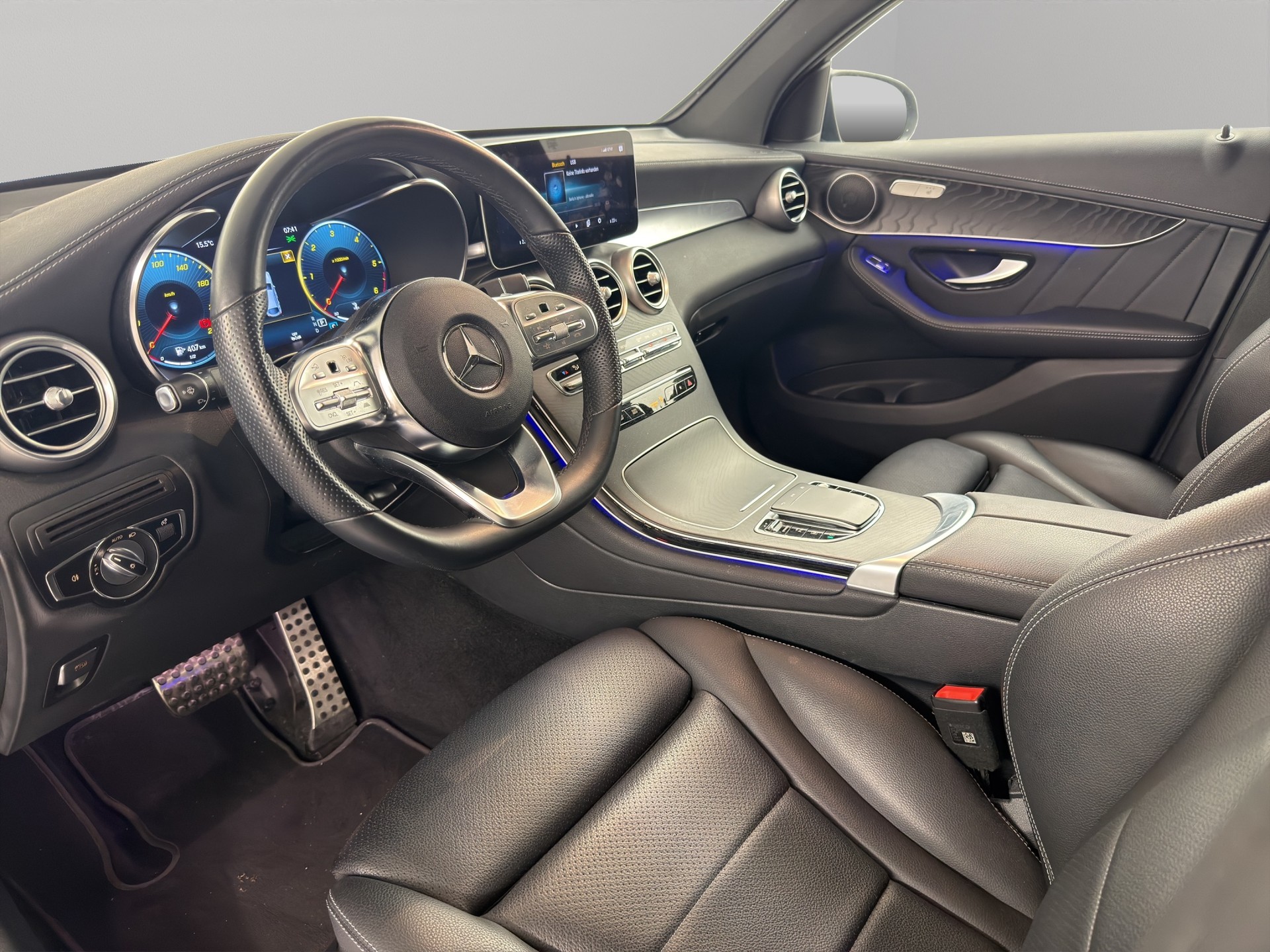 MERCEDES-BENZ GLC-Klasse C253 Coupé GLC 220 d AMG Line 4m-image-11