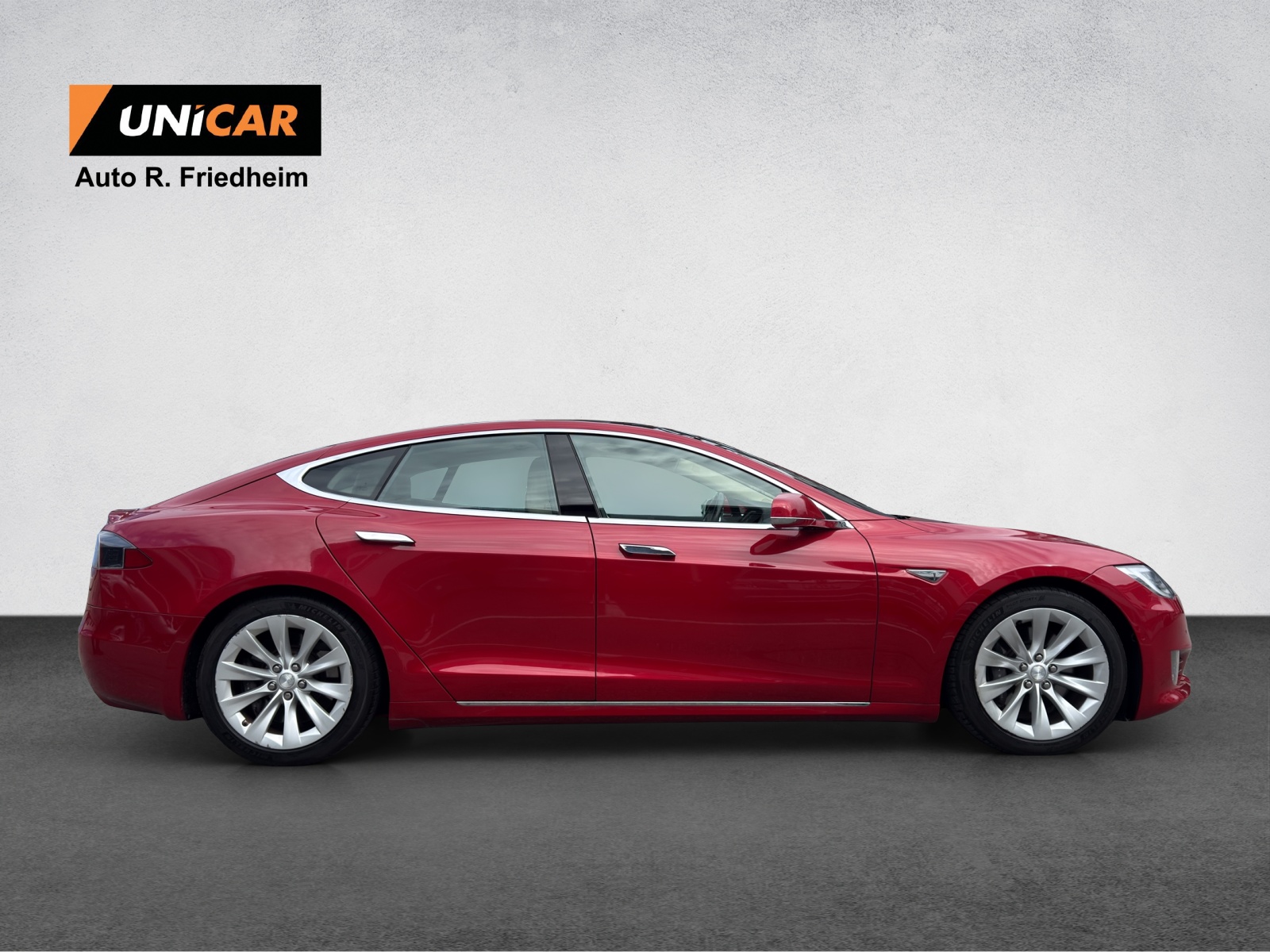 TESLA Model S 90 D-image-7